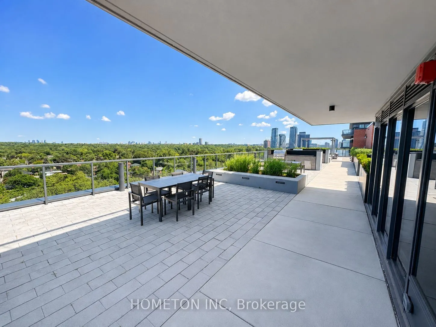33 Frederick Todd Way #817