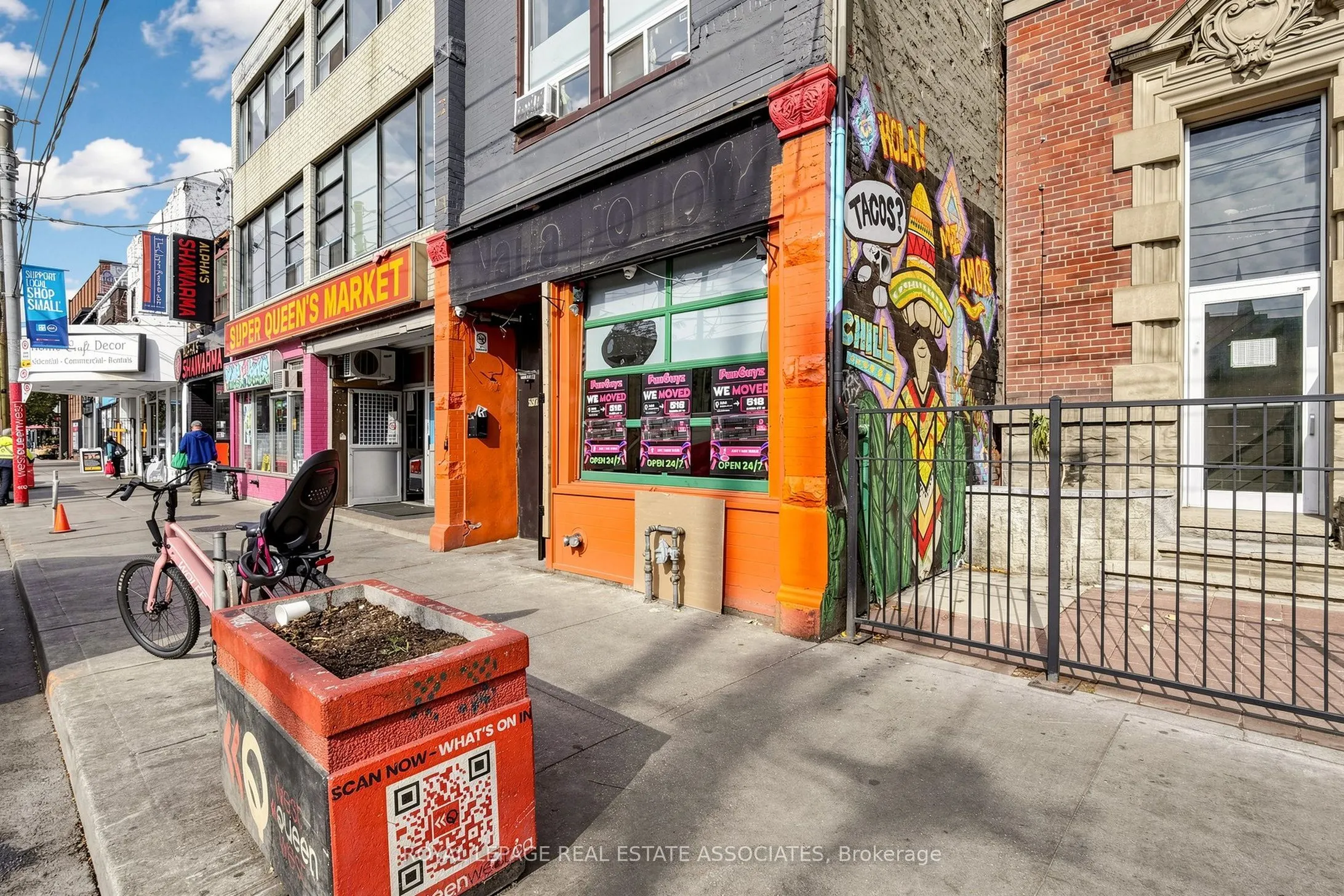592 Queen Street W #Rear