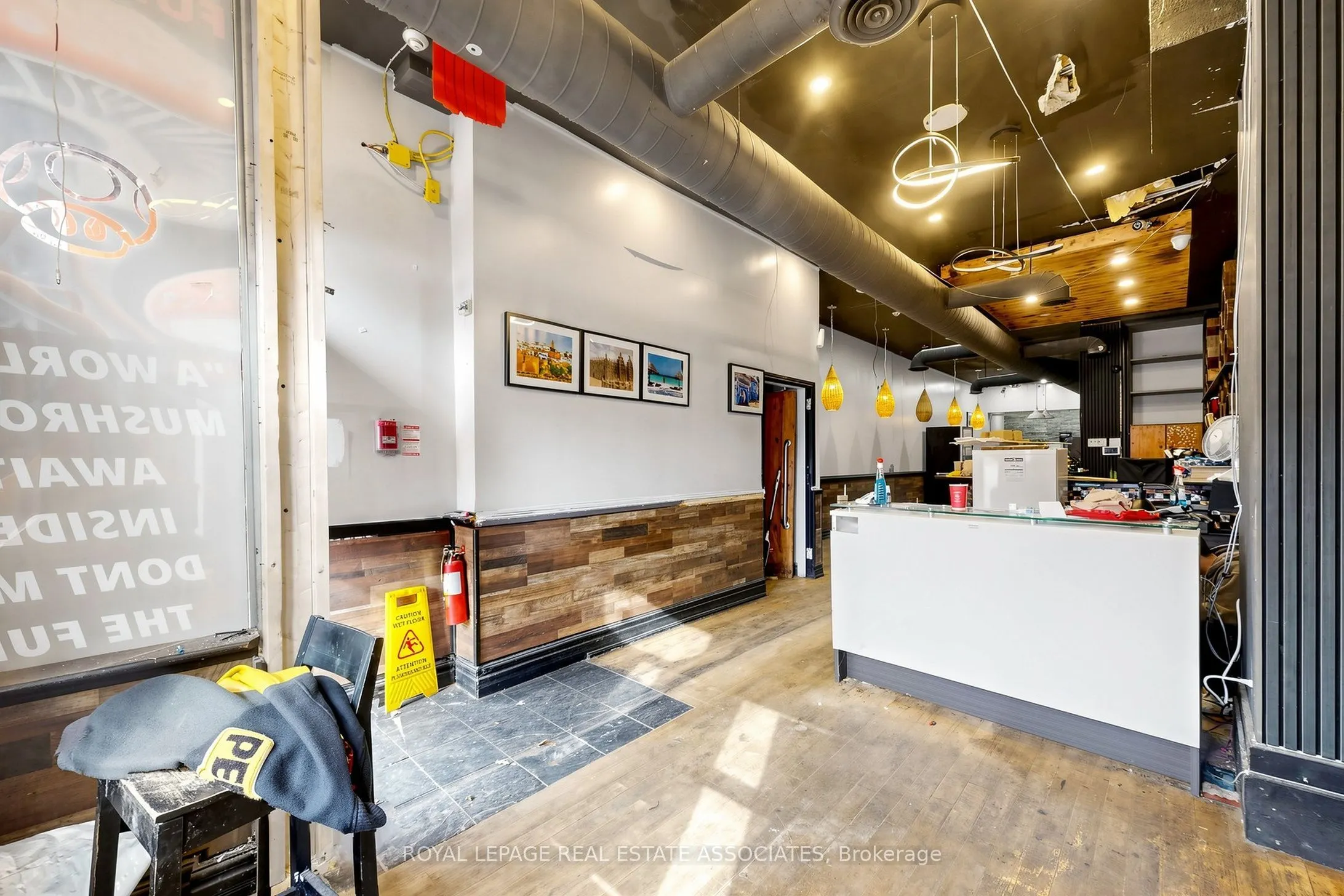 592 Queen Street W #Rear