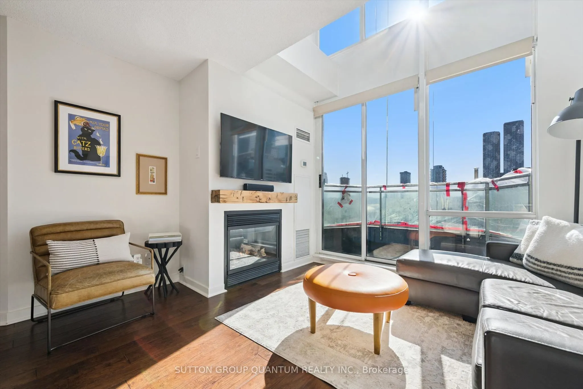 77 Lombard Street #915