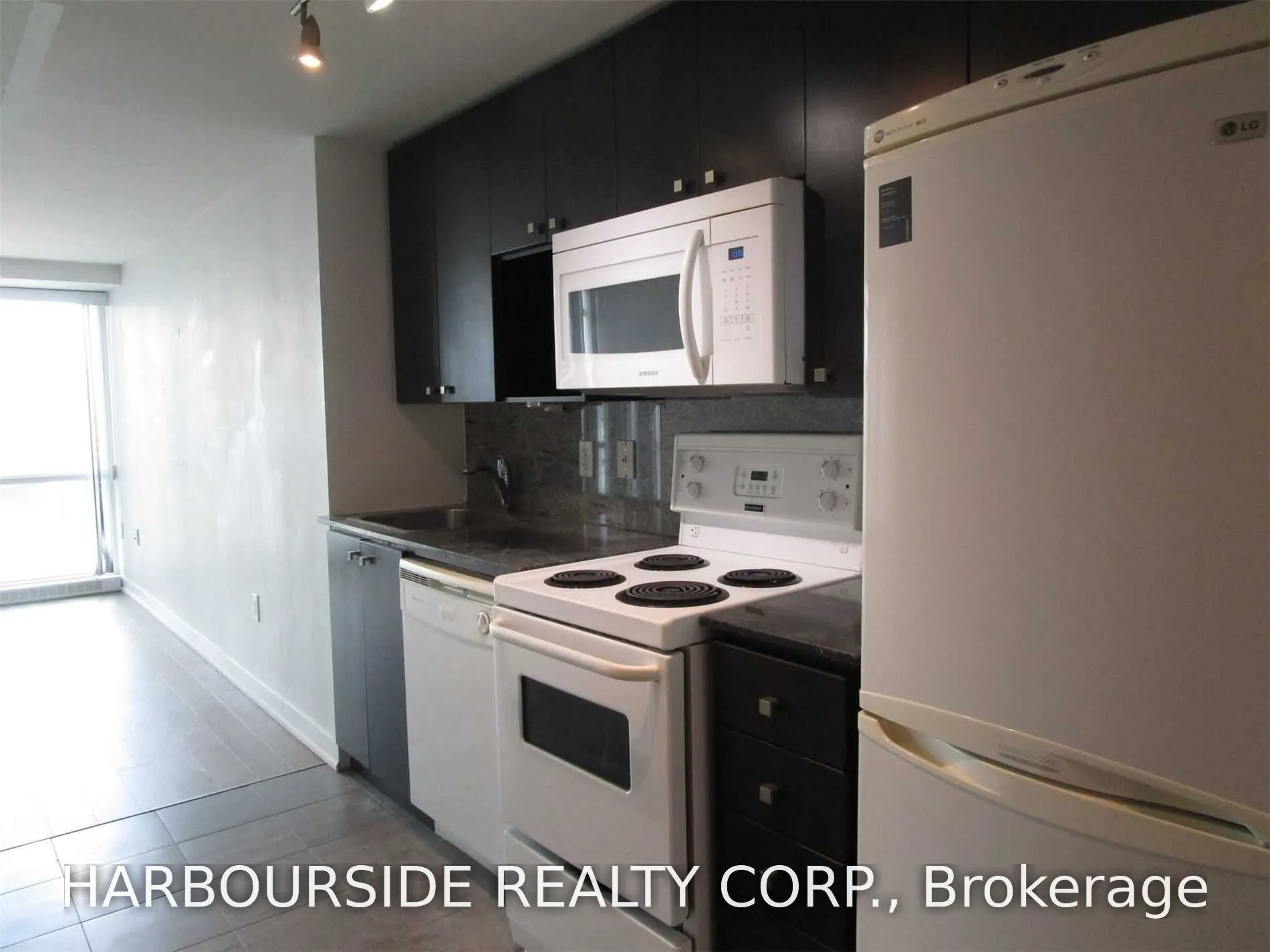 11 Brunel Court #2905
