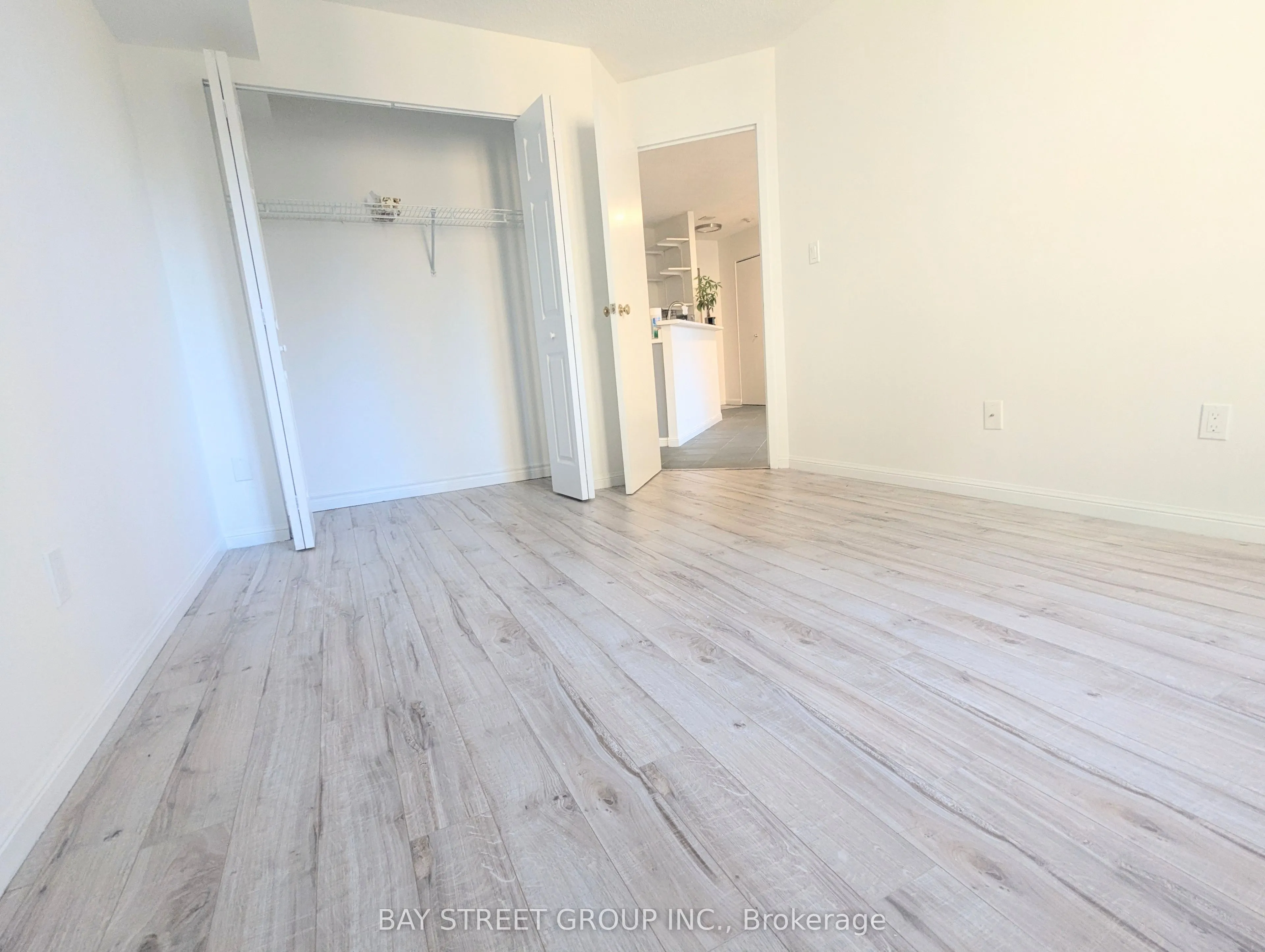 25 Grenville Street #1106
