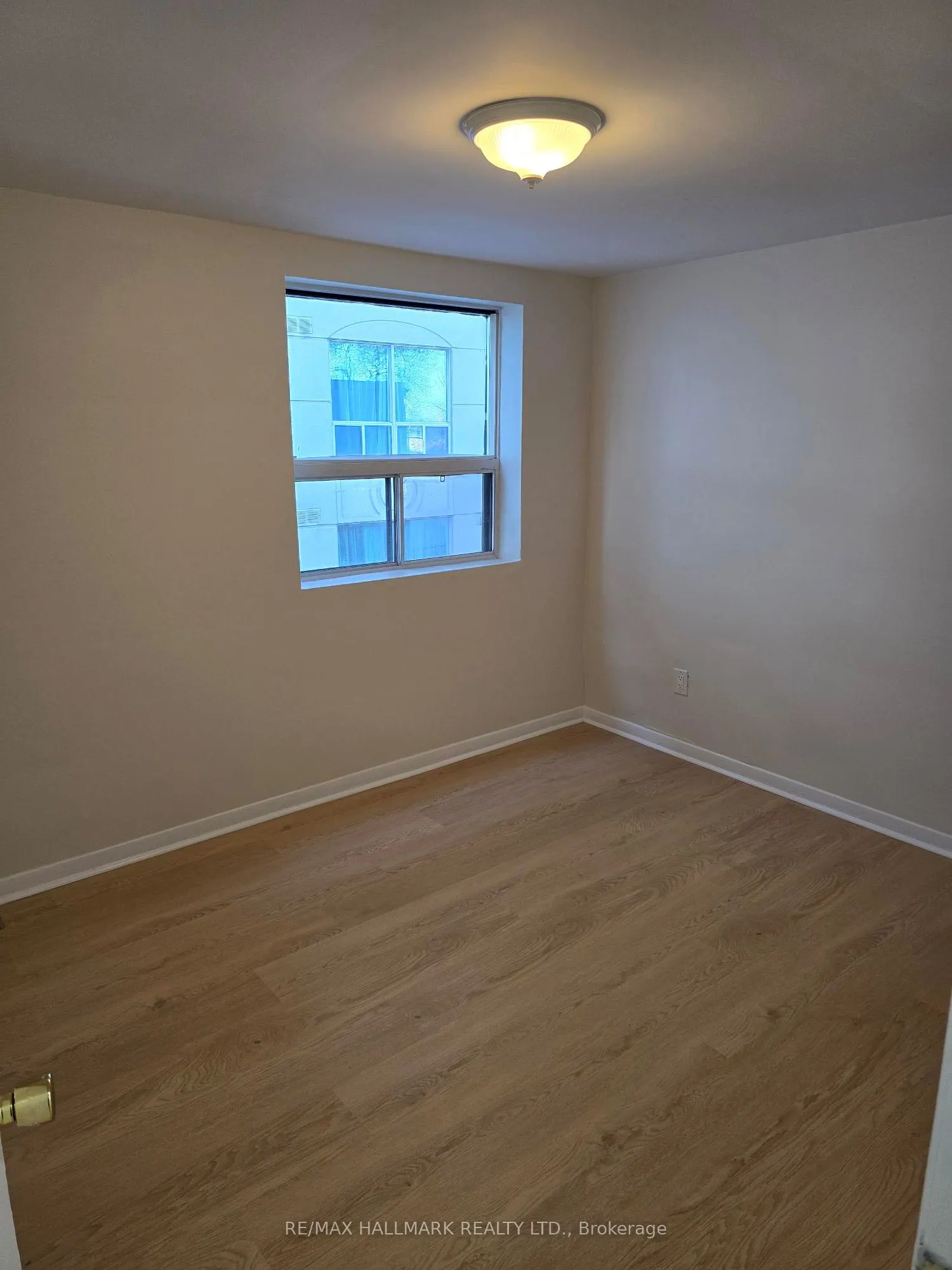 914 Sheppard Avenue W #1