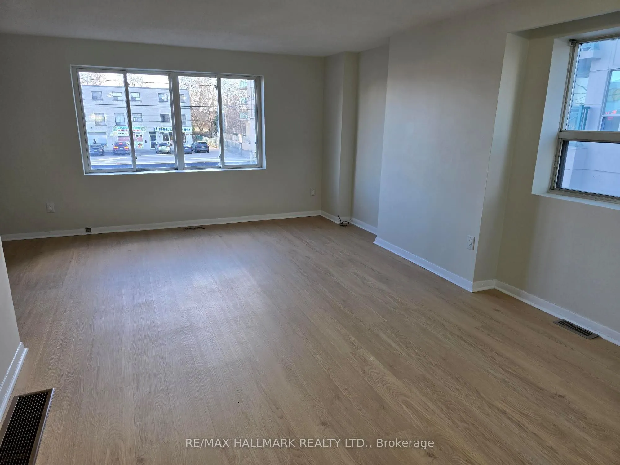 914 Sheppard Avenue W #1