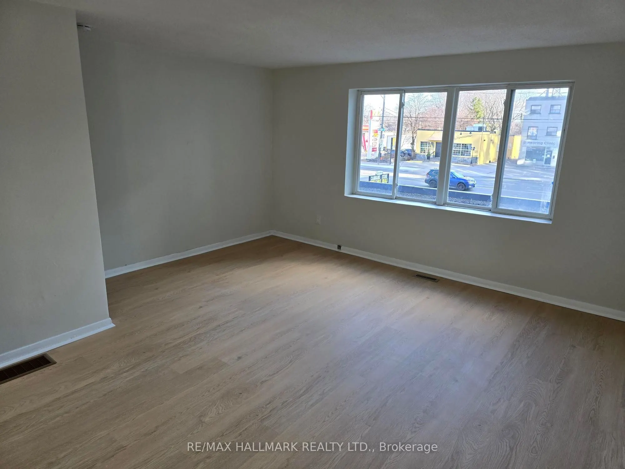 914 Sheppard Avenue W #1