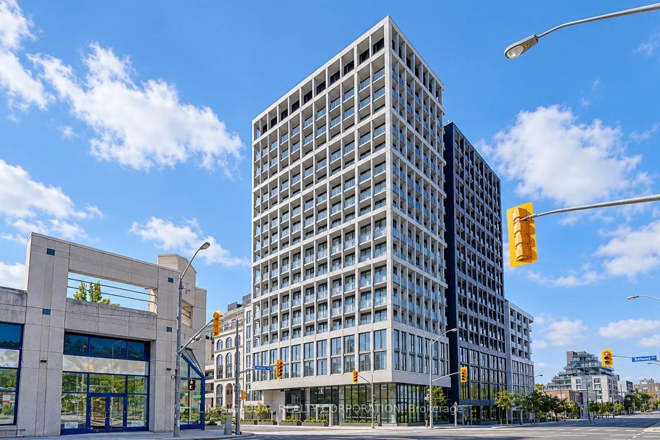 2020 Bathurst Street #523