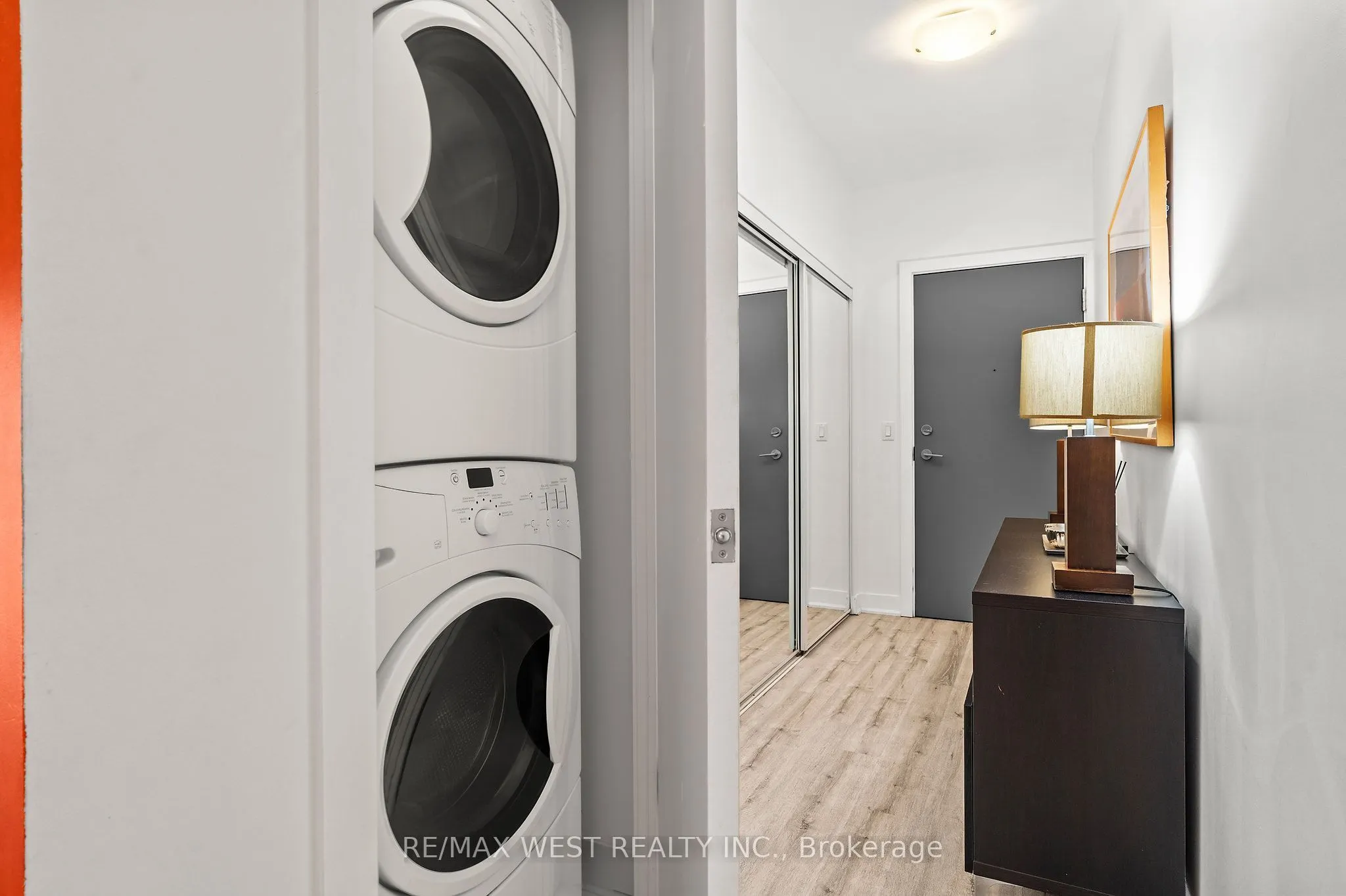 169 Fort York Boulevard #1002