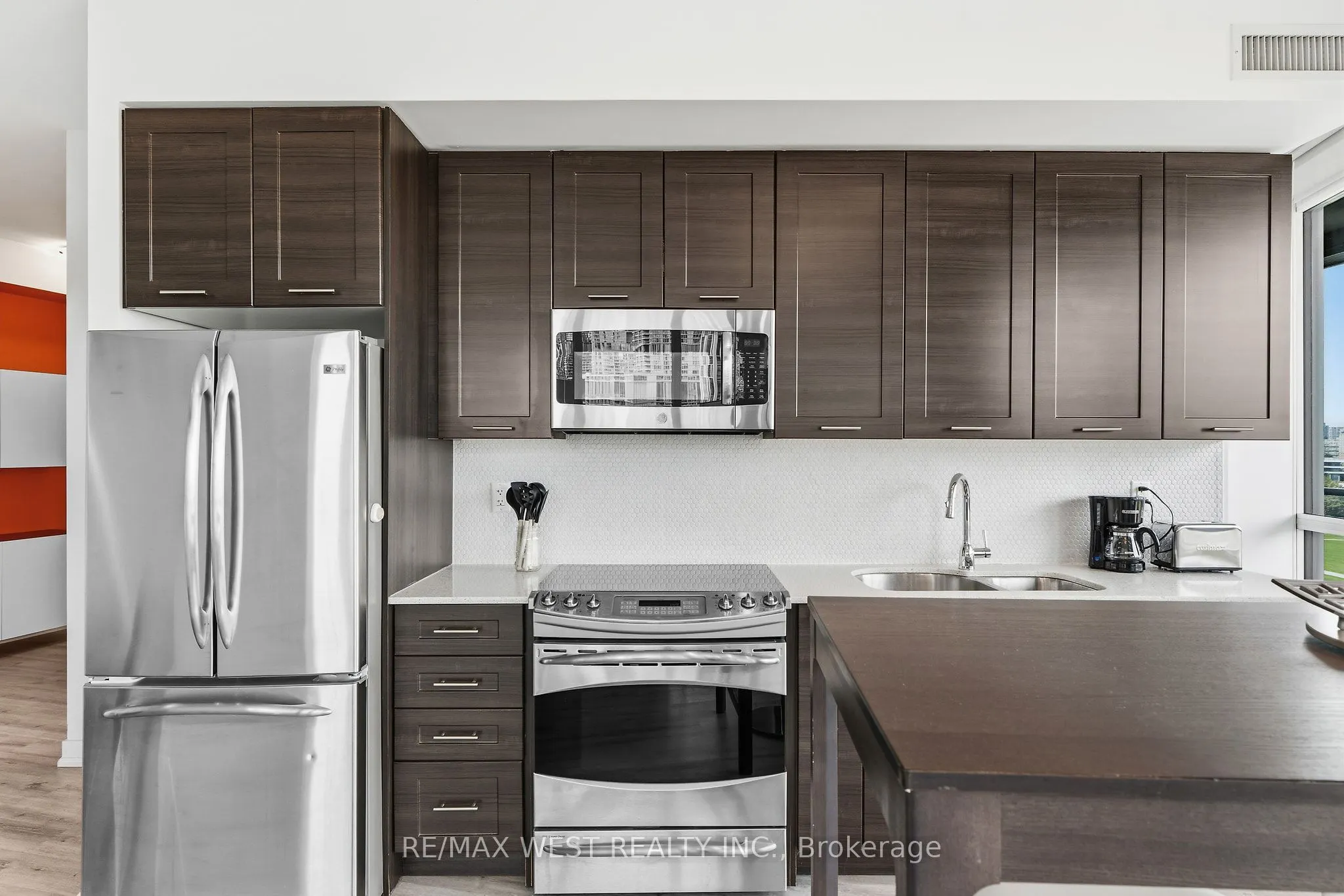 169 Fort York Boulevard #1002