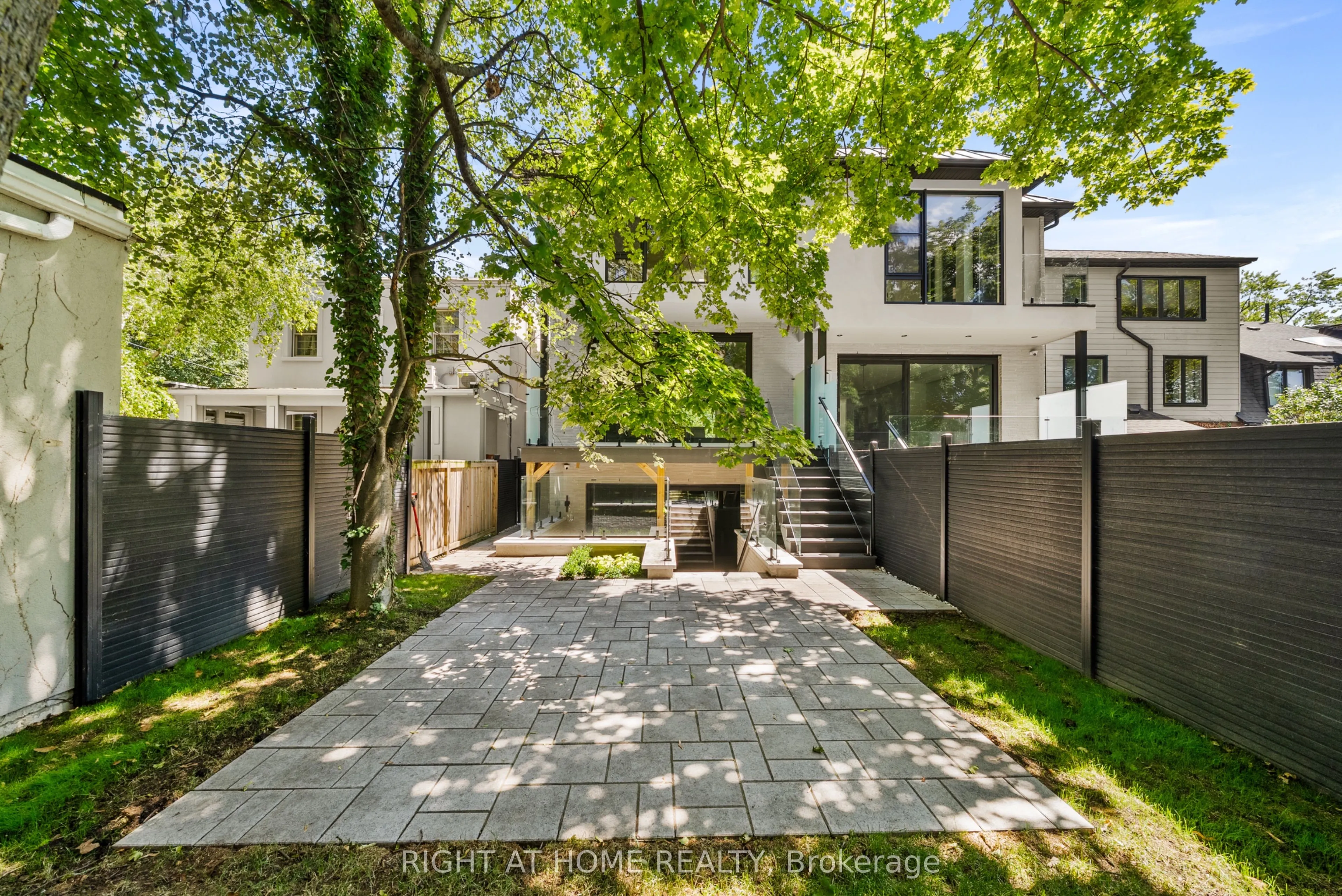 74B Rathnelly Avenue