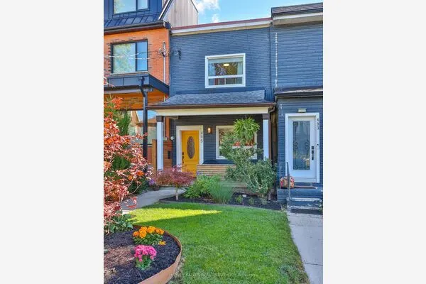 495 Roxton Road