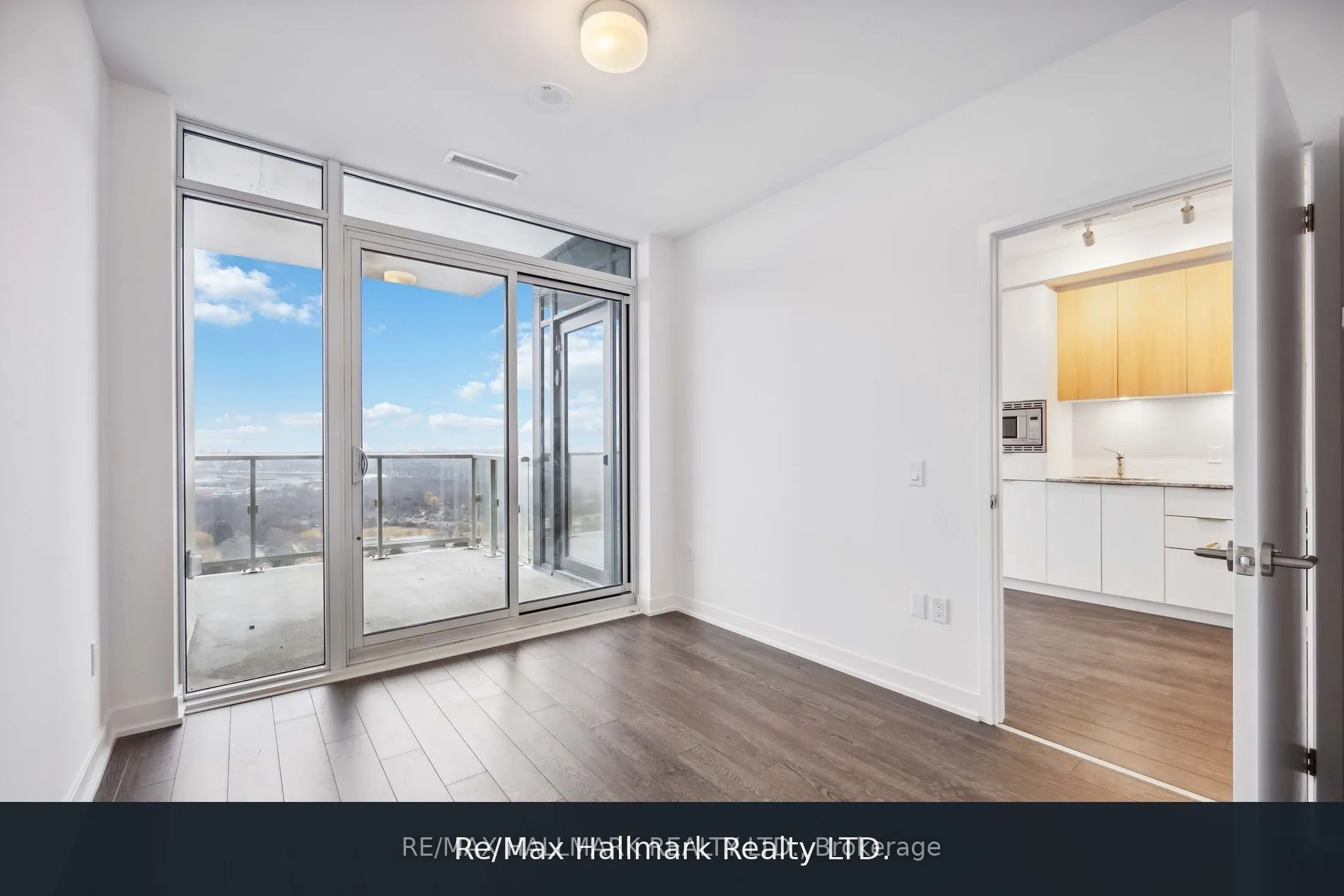 50 O'neill Road #2403