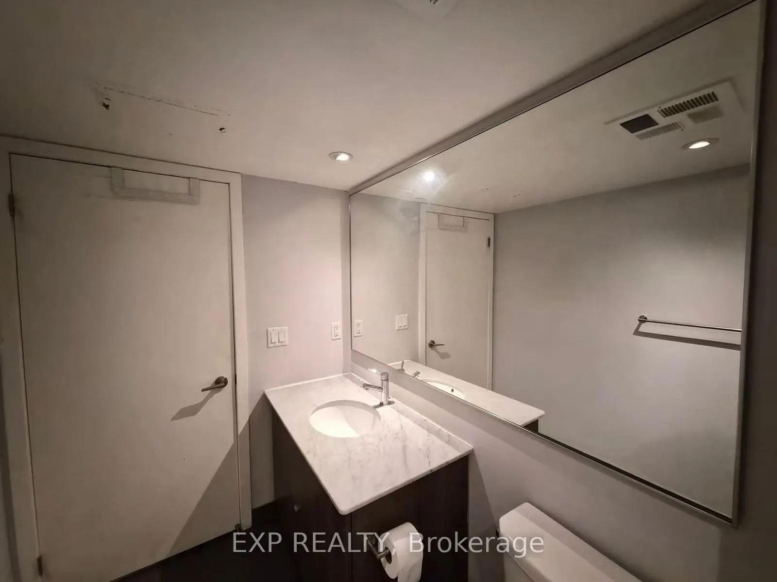170 Fort York Boulevard #413