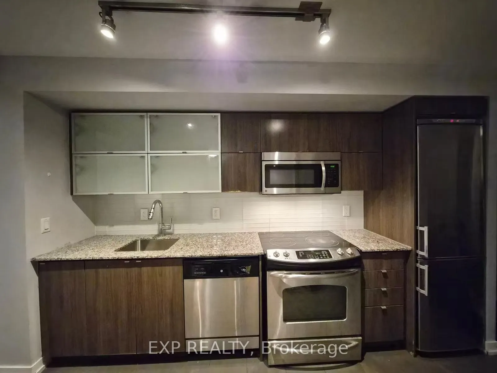 170 Fort York Boulevard #413