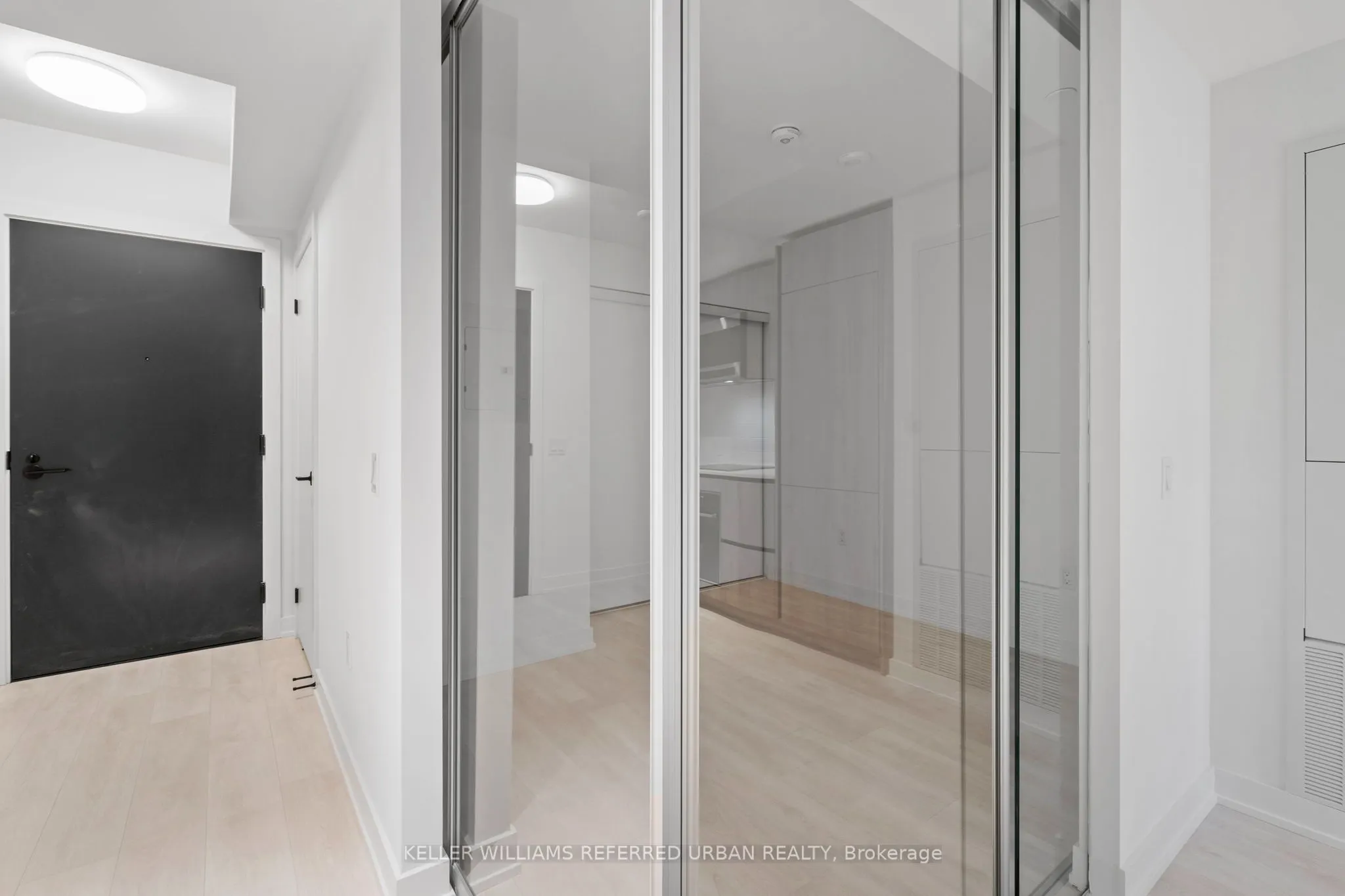 117 Broadway Avenue #318