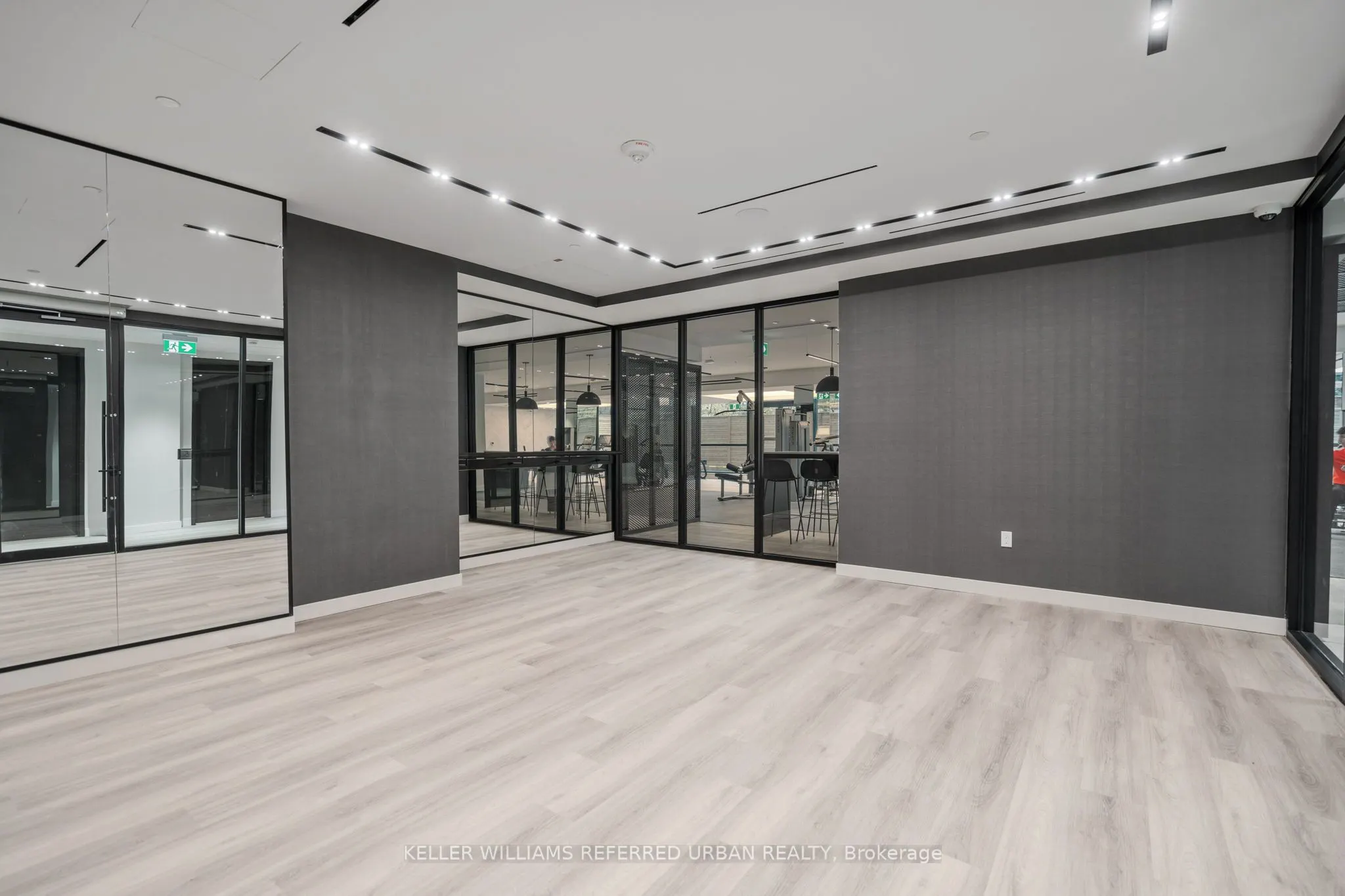 117 Broadway Avenue #318