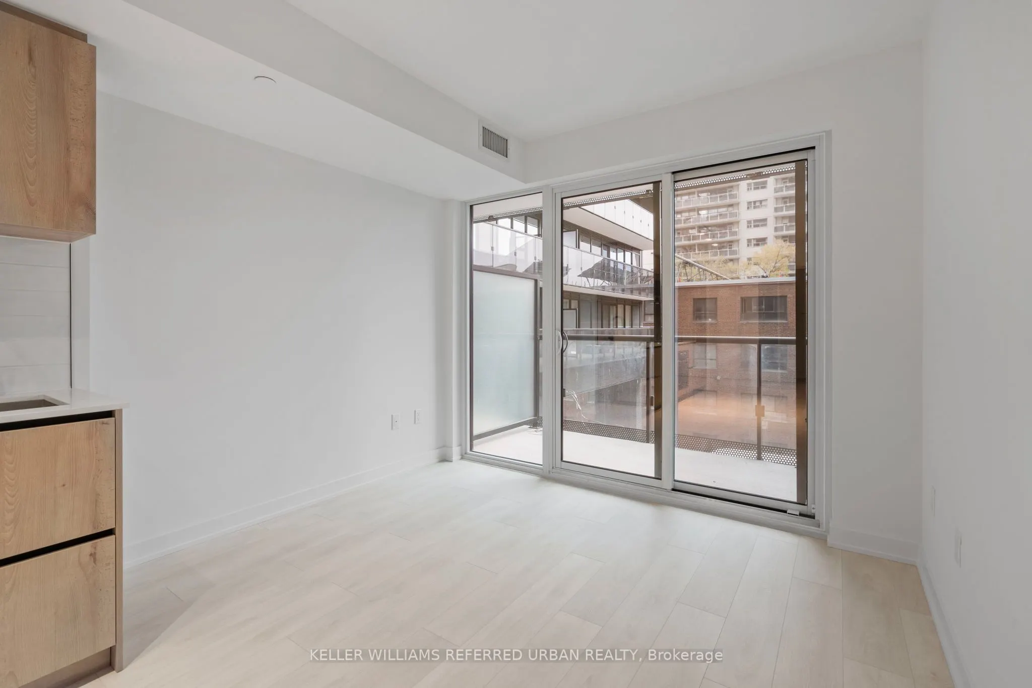 117 Broadway Avenue #318