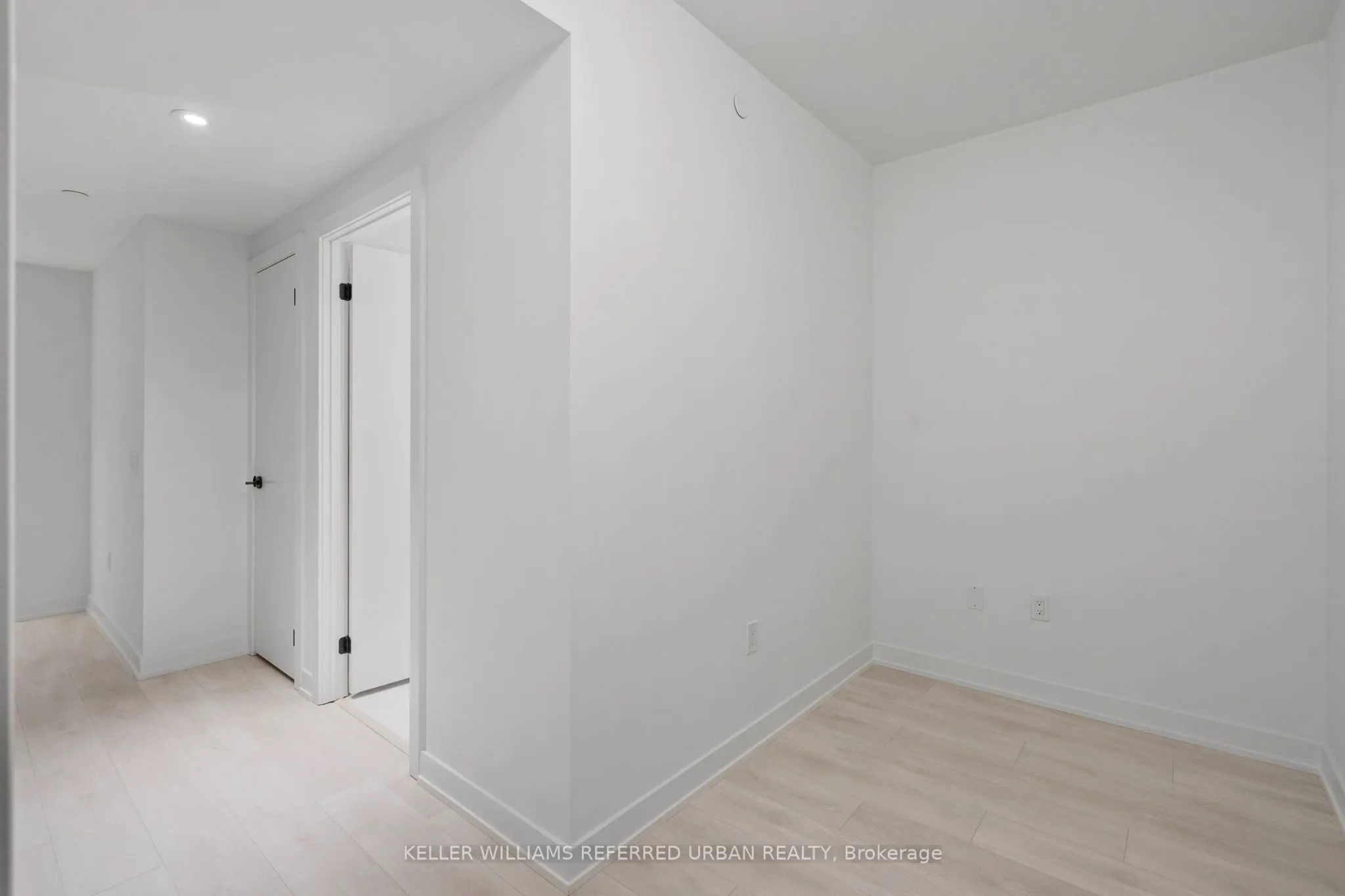 117 Broadway Avenue #318