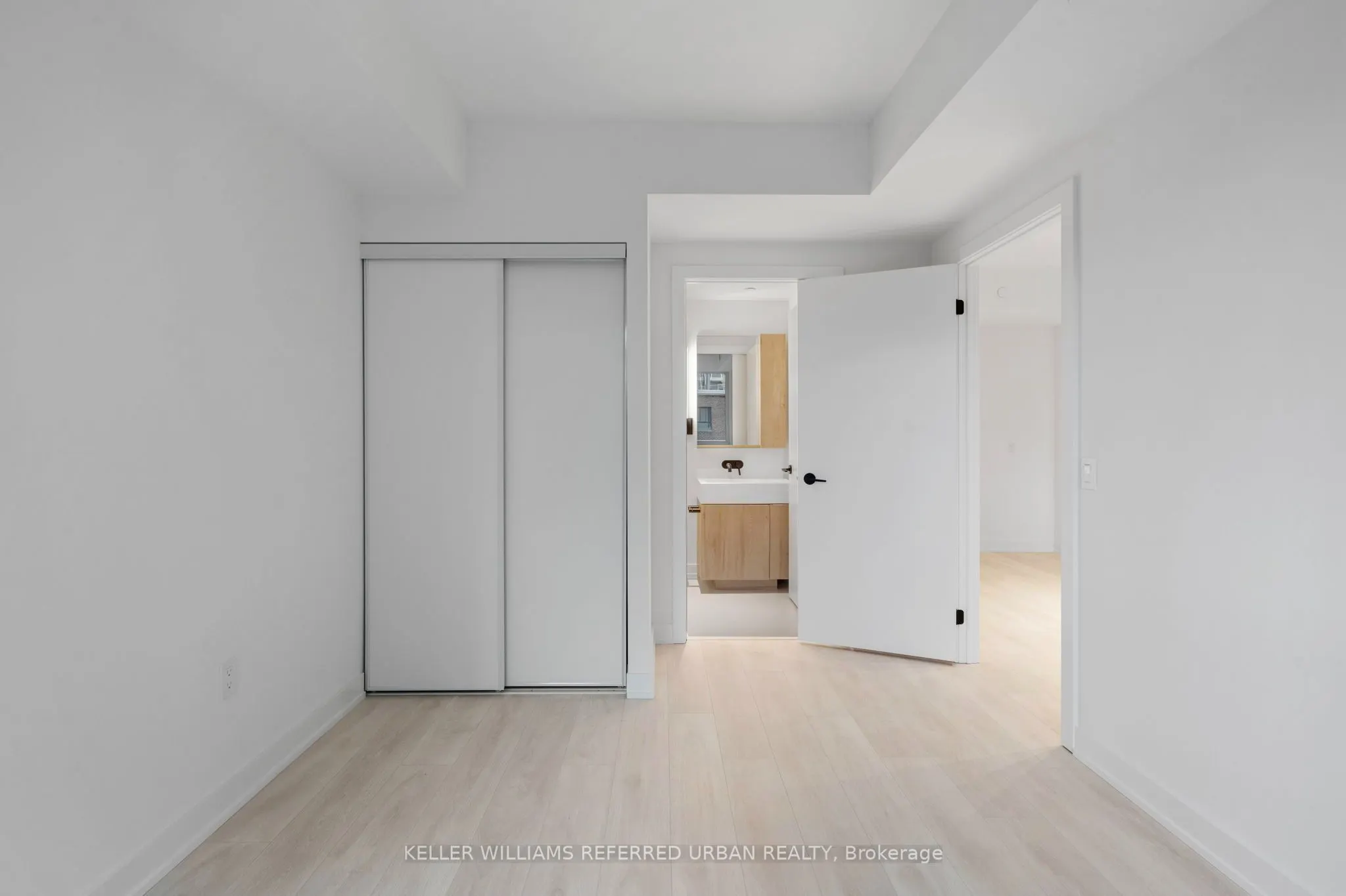 117 Broadway Avenue #318
