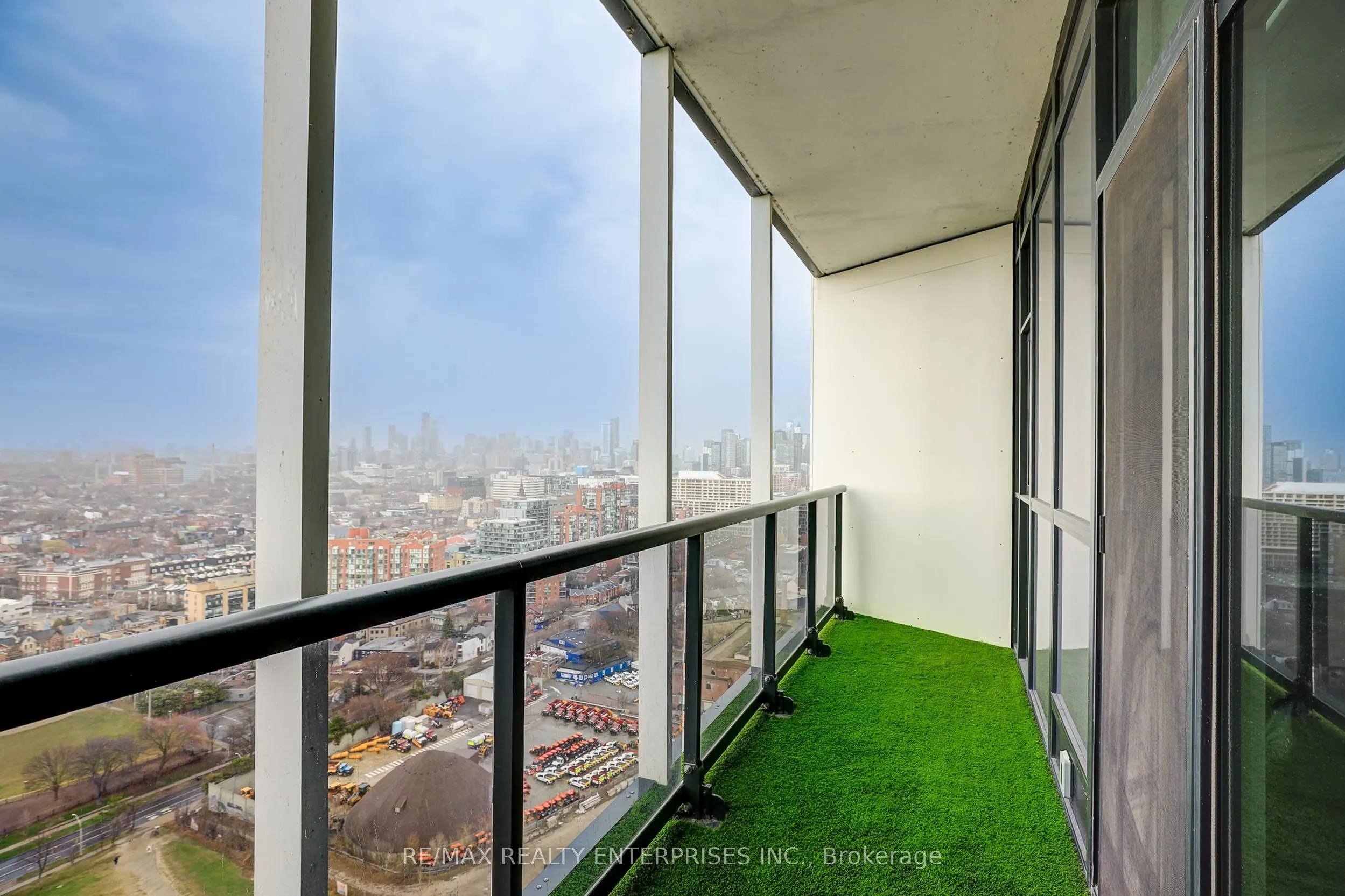 30 Ordnance Street #2706