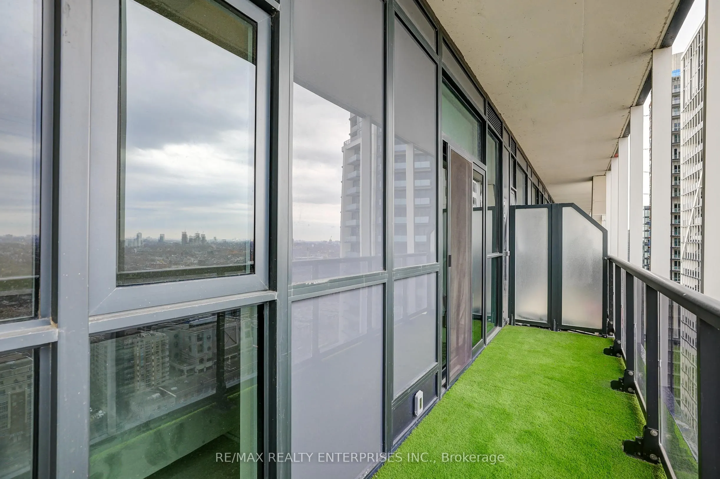 30 Ordnance Street #2706