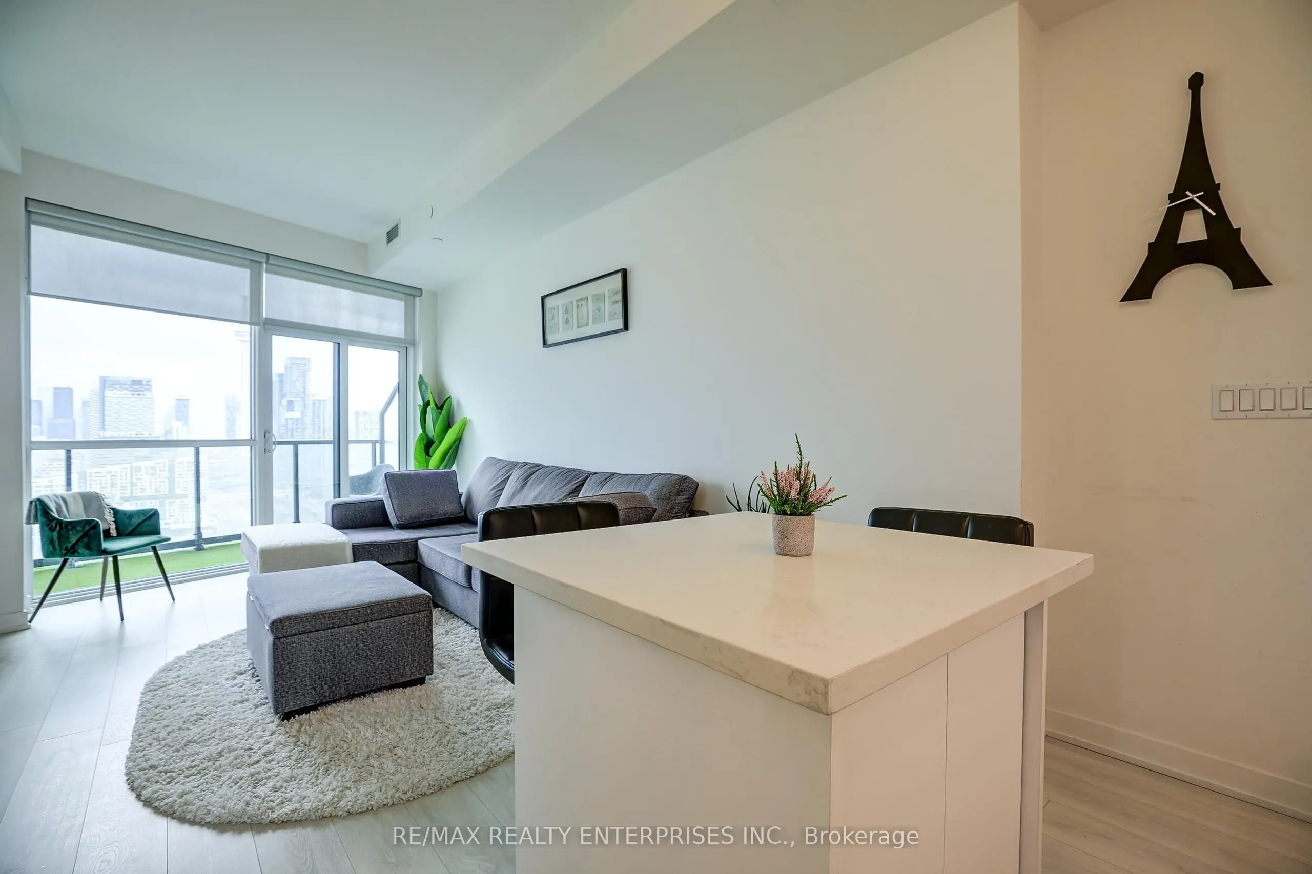 30 Ordnance Street #2706