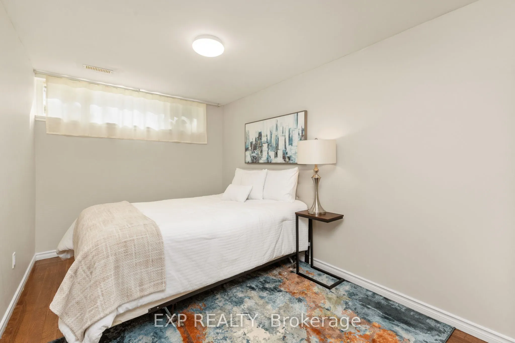 5 Tadcaster Place