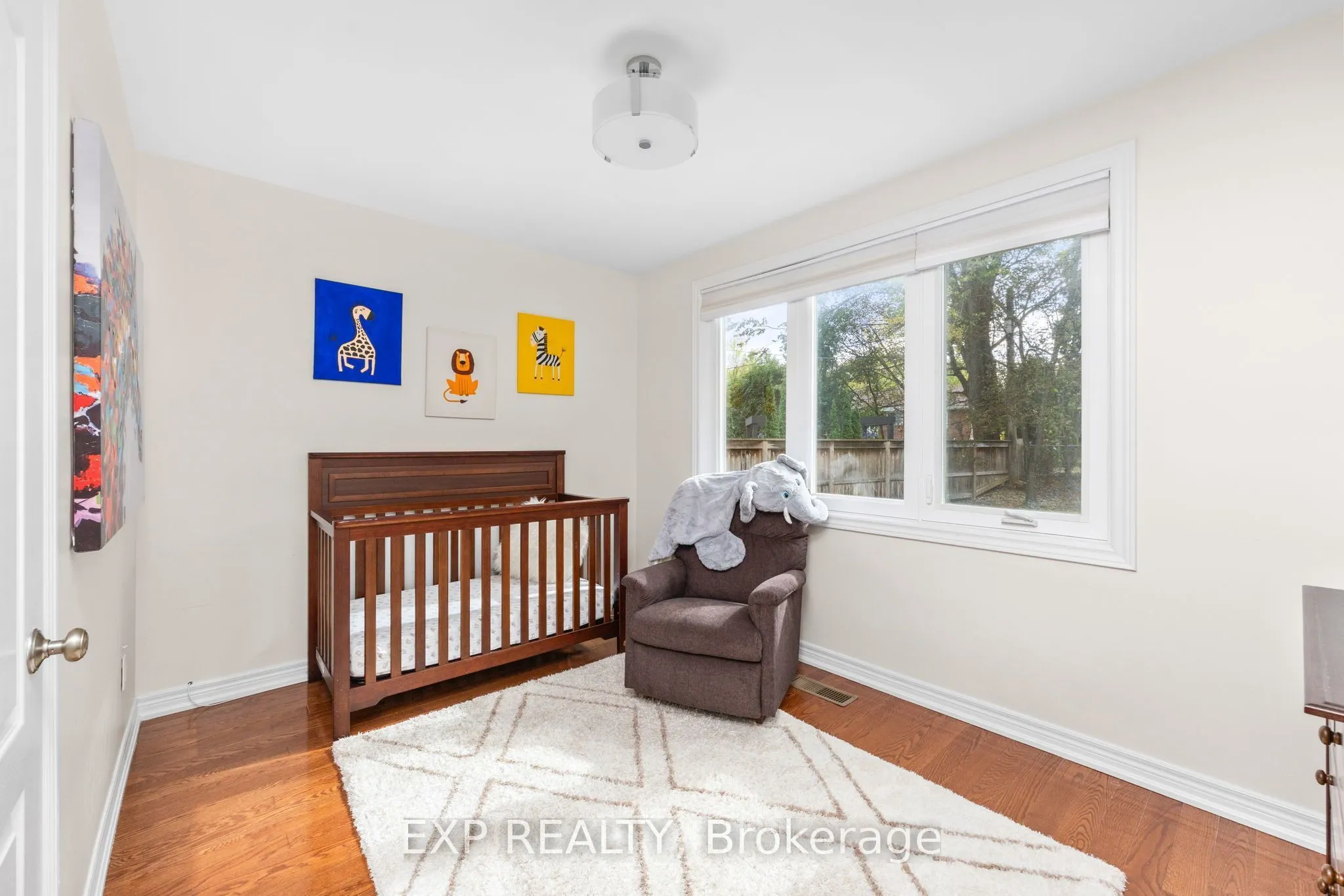 5 Tadcaster Place