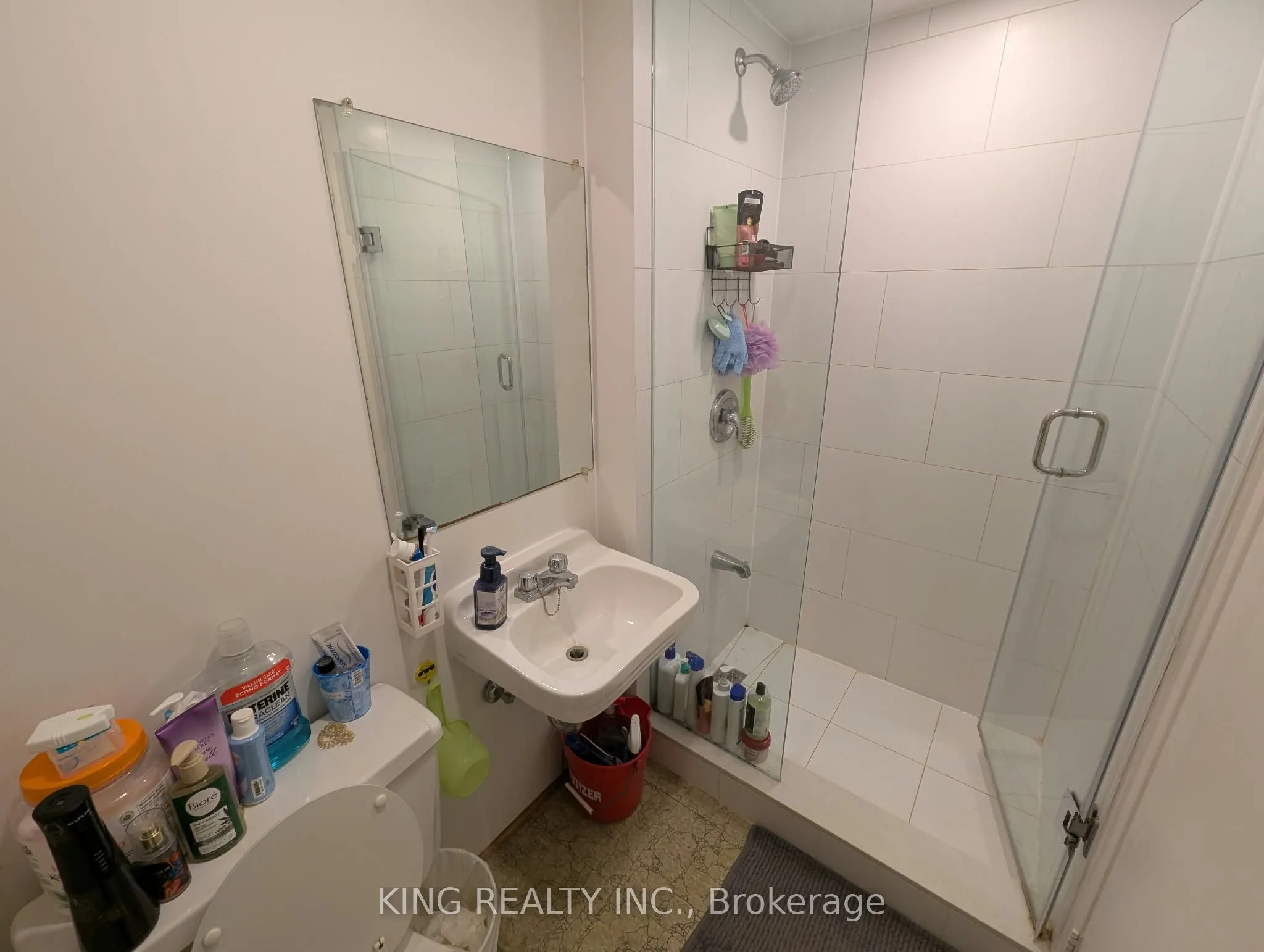 41 Courville Coachway #71