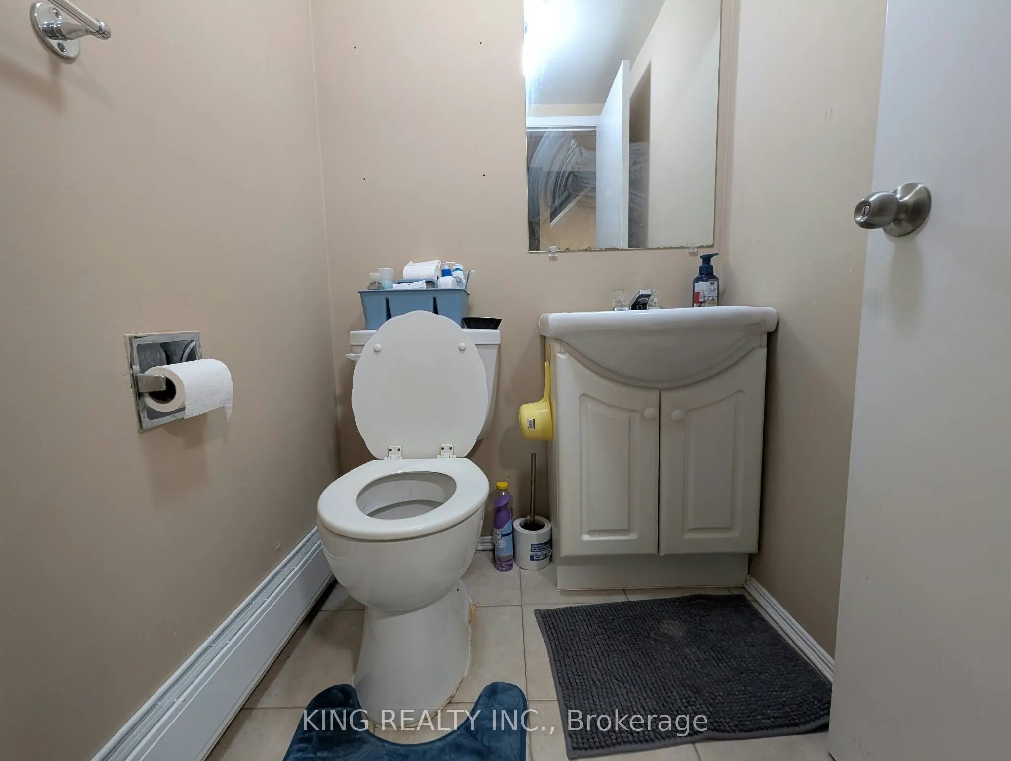 41 Courville Coachway #71