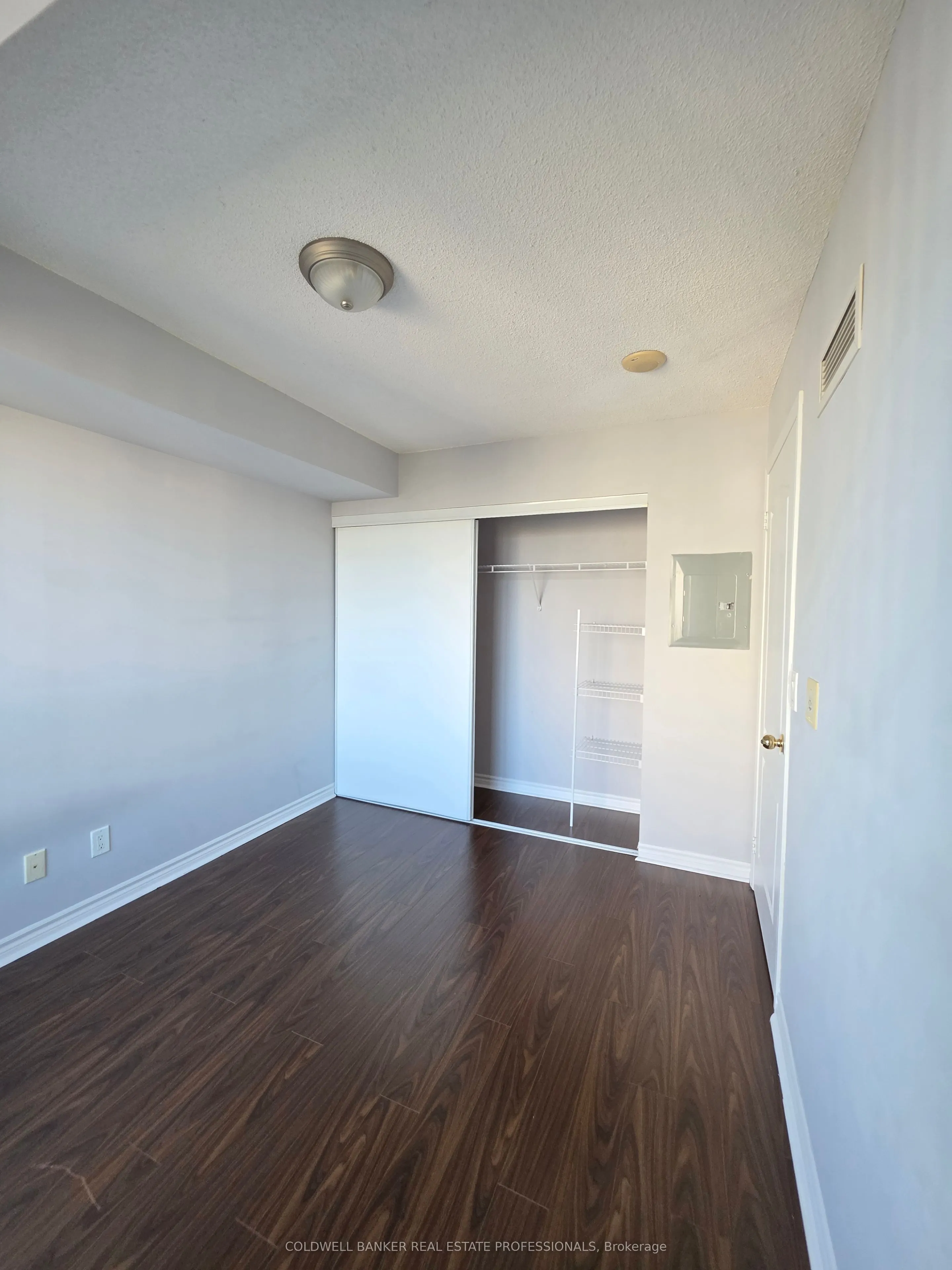 17 Barberry Place #2006