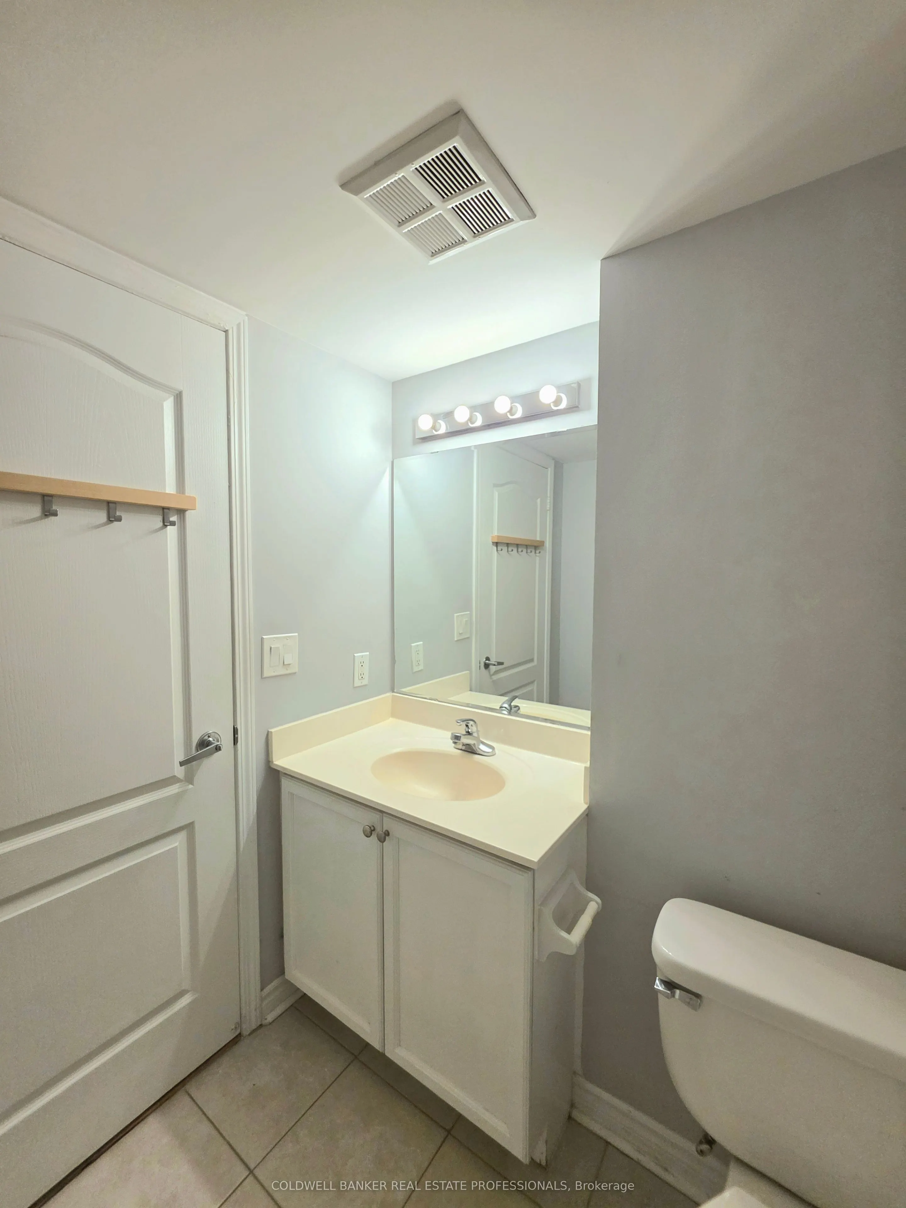 17 Barberry Place #2006