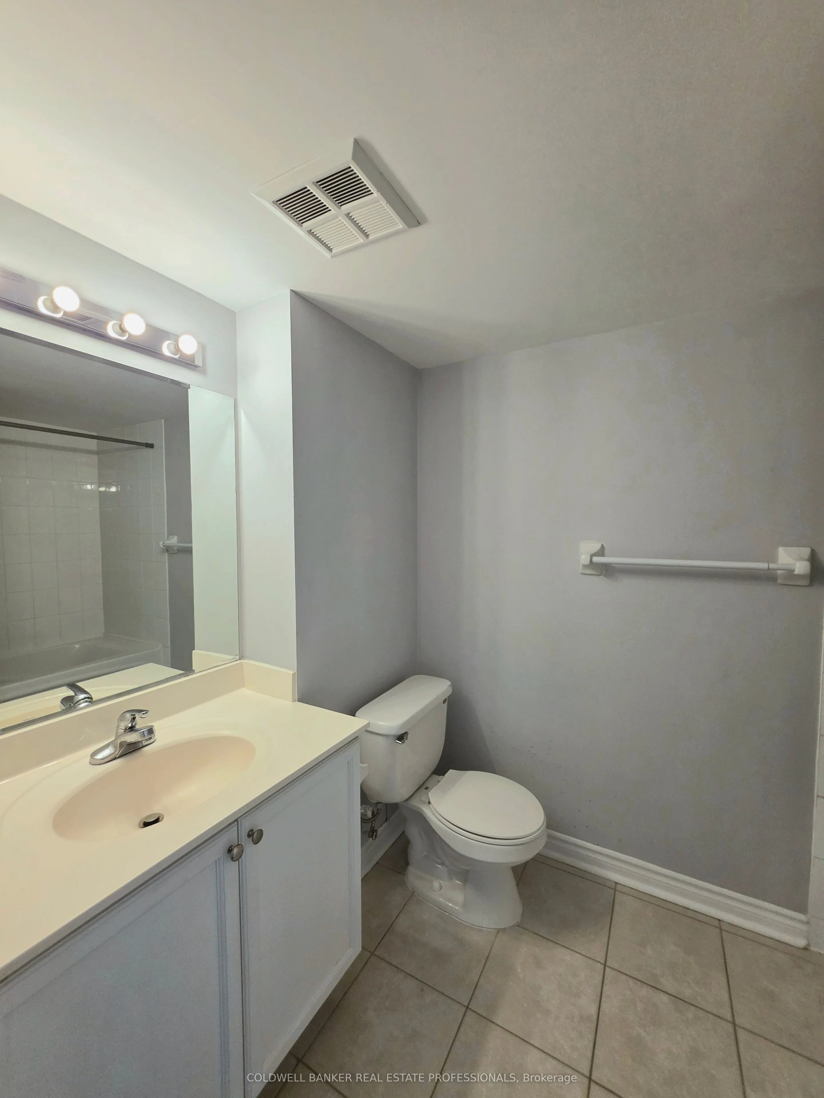17 Barberry Place #2006