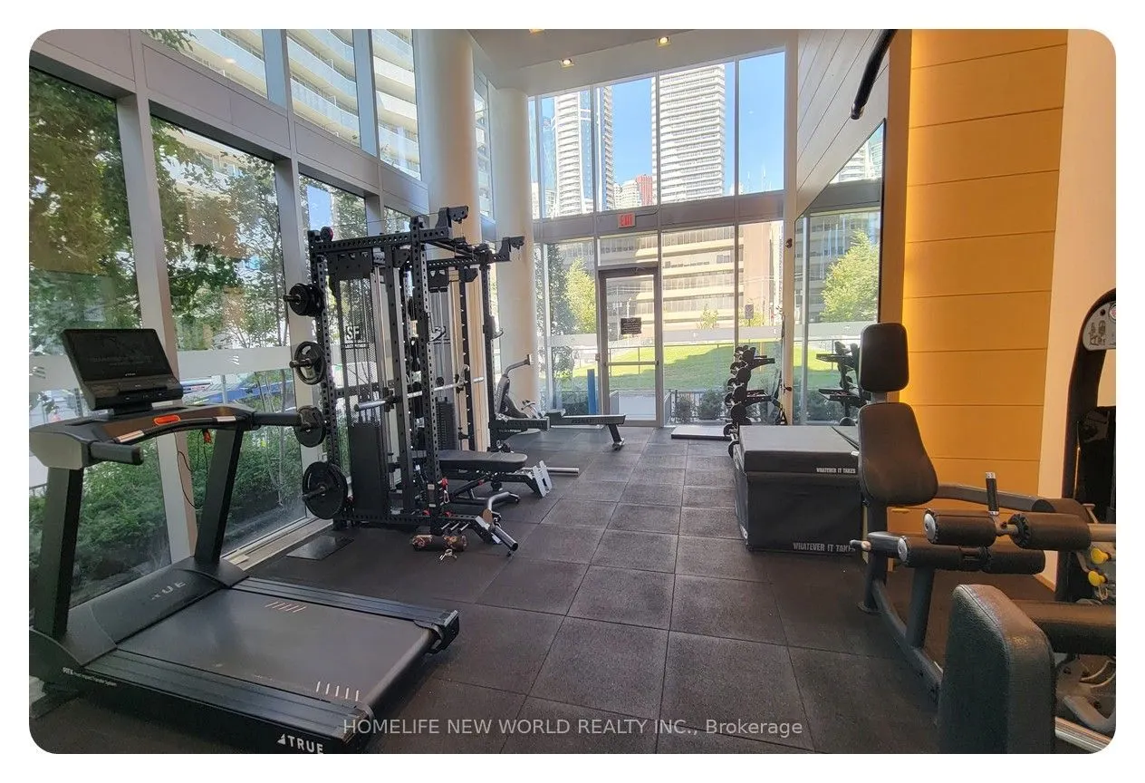 29 QUEENS QUAY E #1123