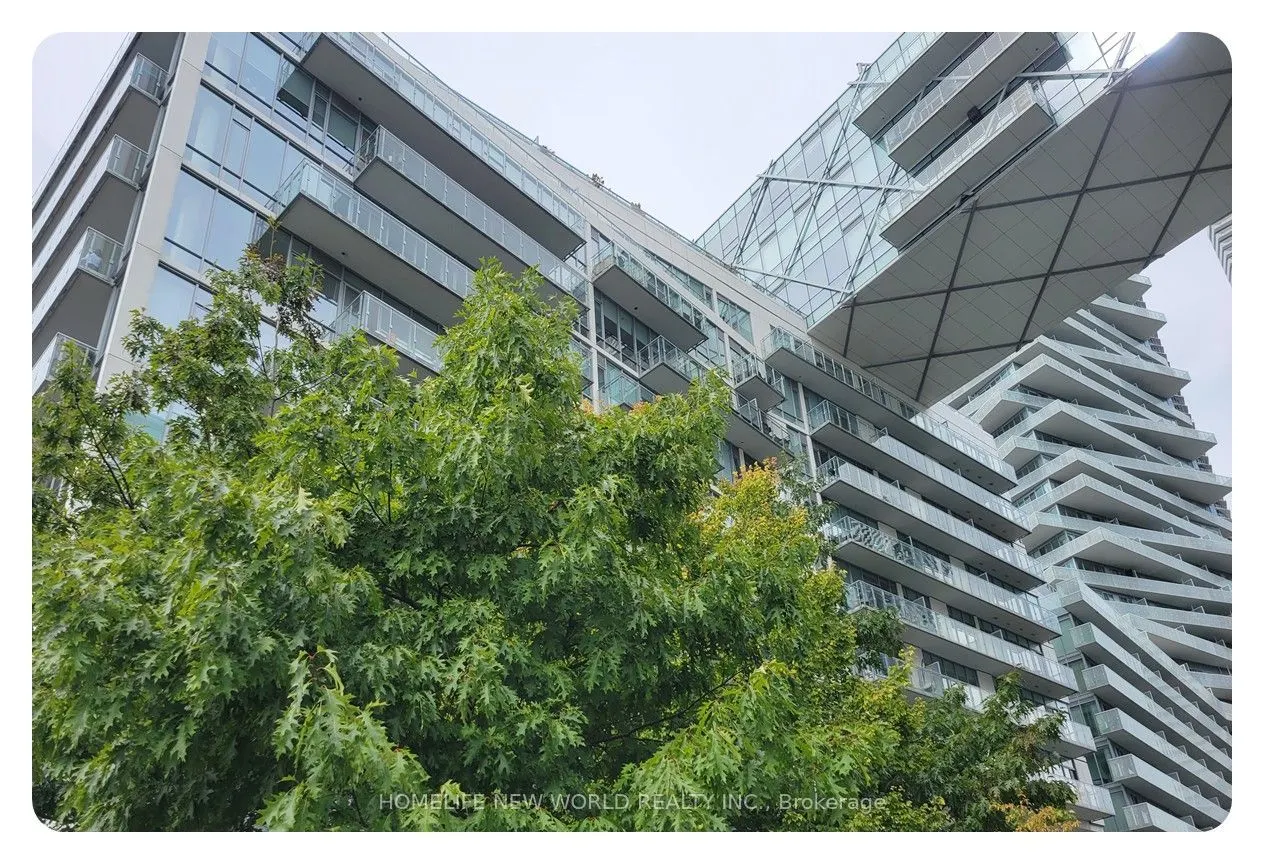 29 QUEENS QUAY E #1123