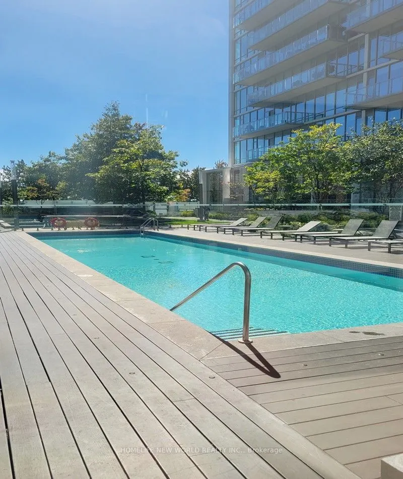 29 QUEENS QUAY E #1123
