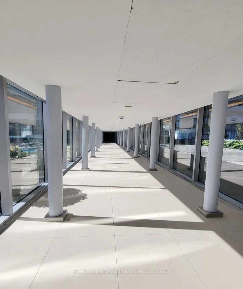 29 QUEENS QUAY E #1123