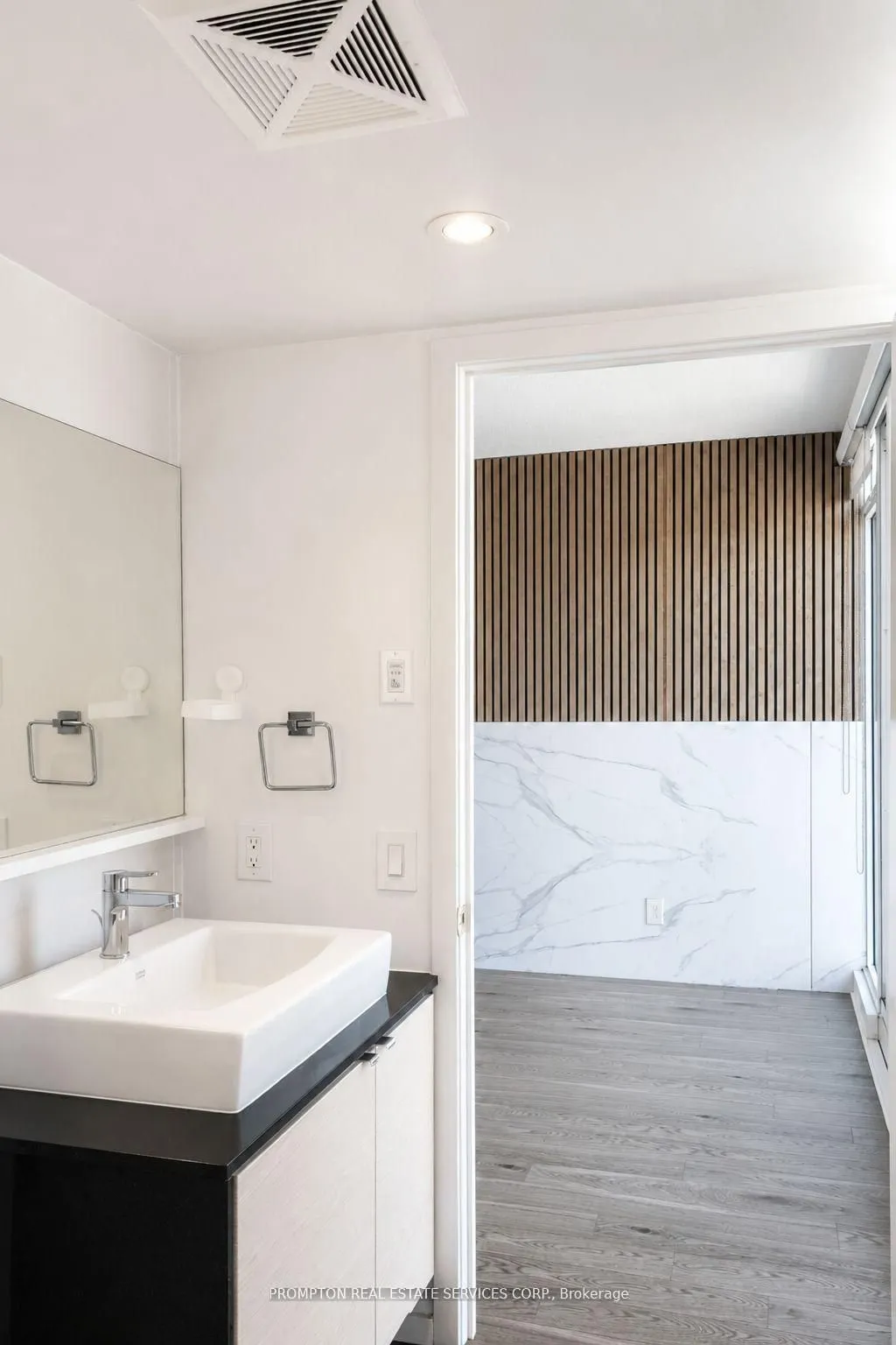 72 Esther Shiner Boulevard #717