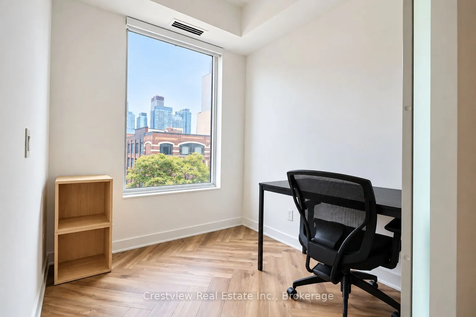 543 Richmond Street W #420