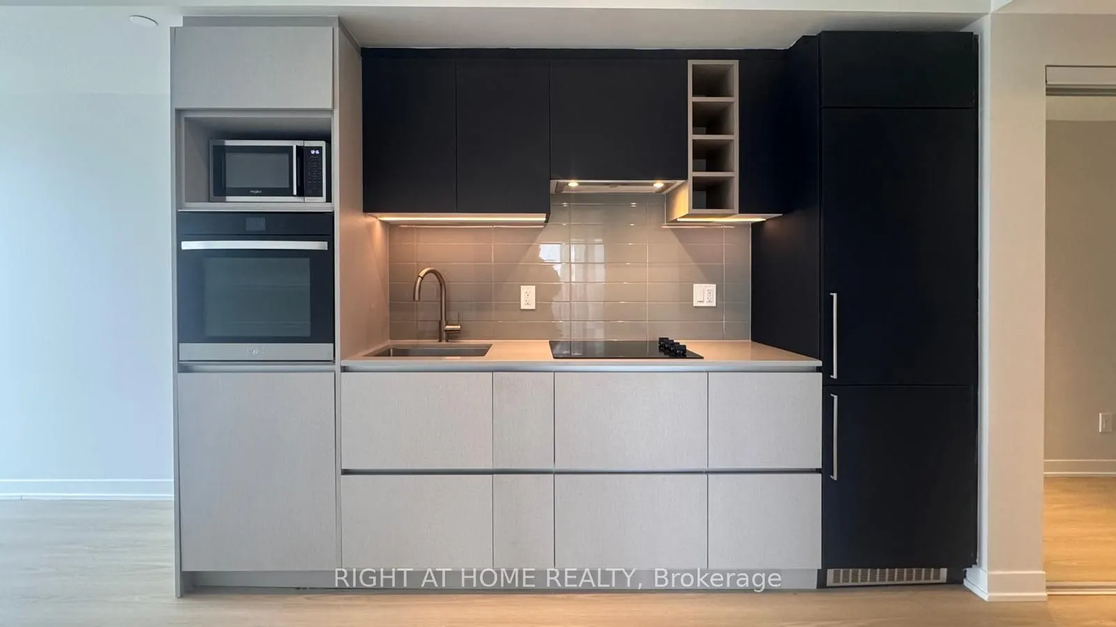 319 Jarvis Street #4106