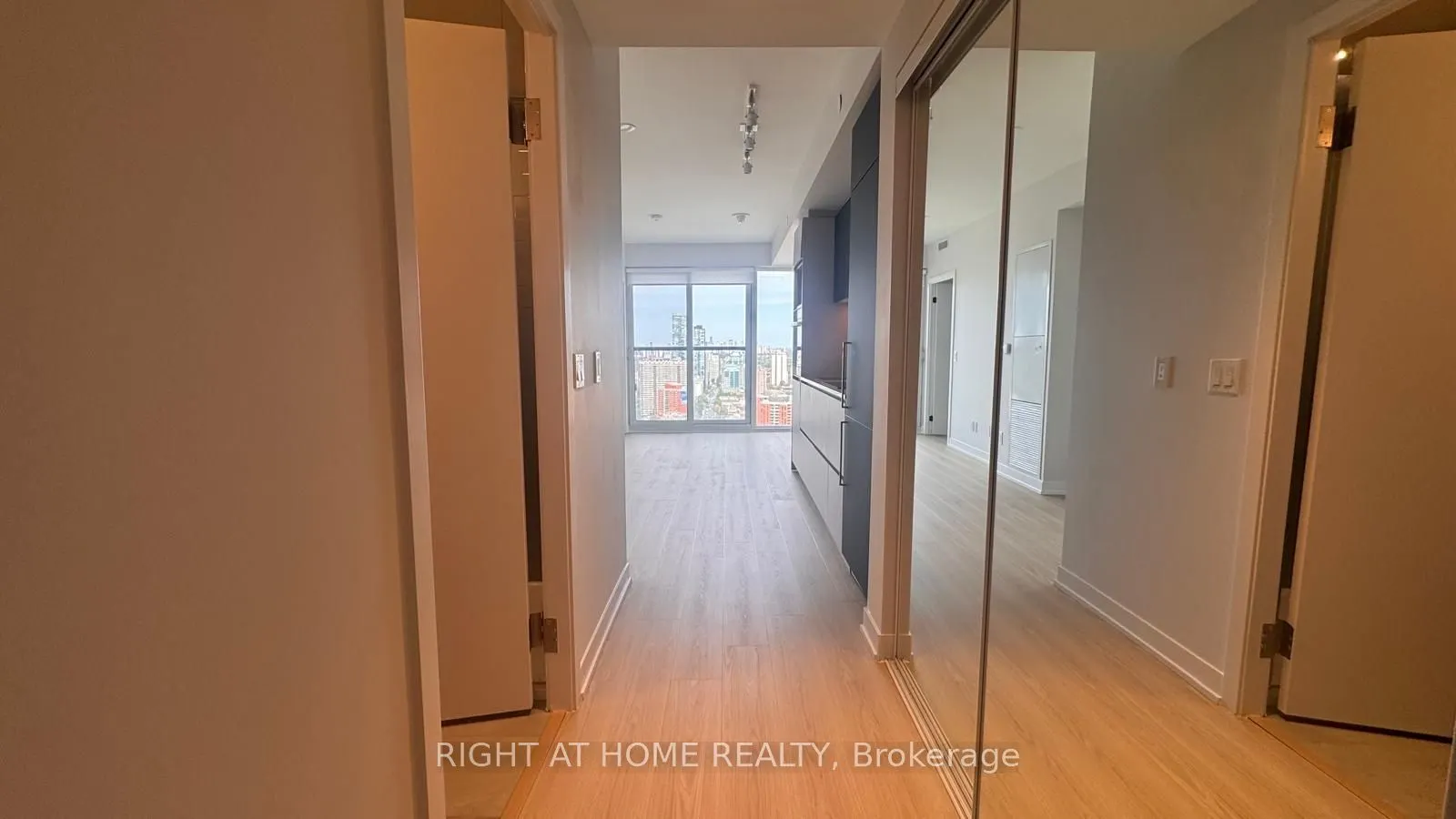319 Jarvis Street #4106