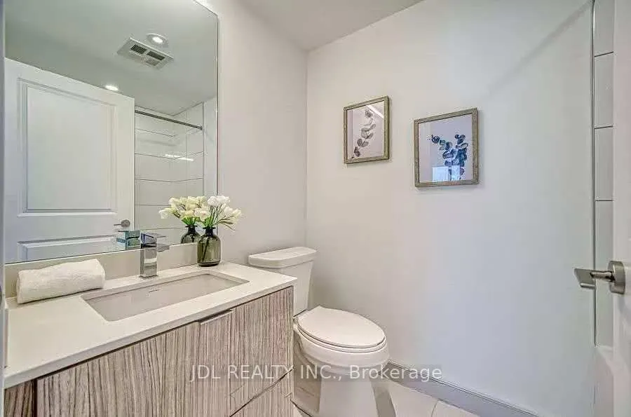 395 Bloor Street E #1608