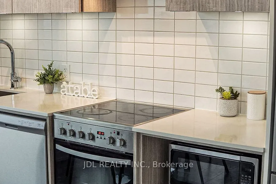 395 Bloor Street E #1608