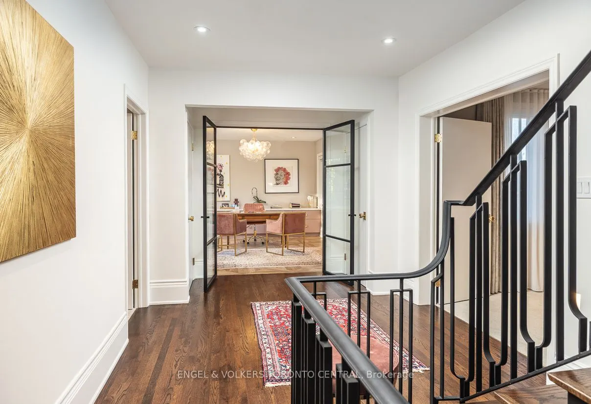 1 Bryce Avenue