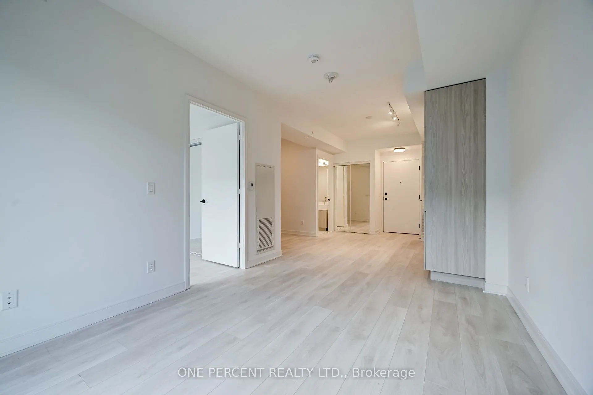 35 Rolling Mills Road #S408