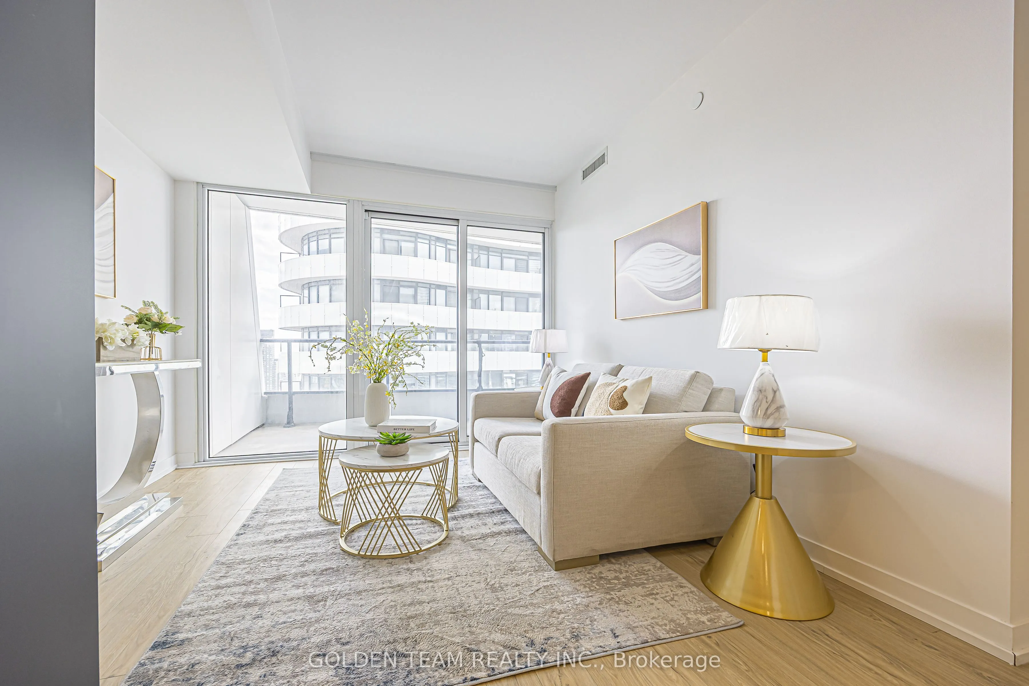 85 Wood Street #3802