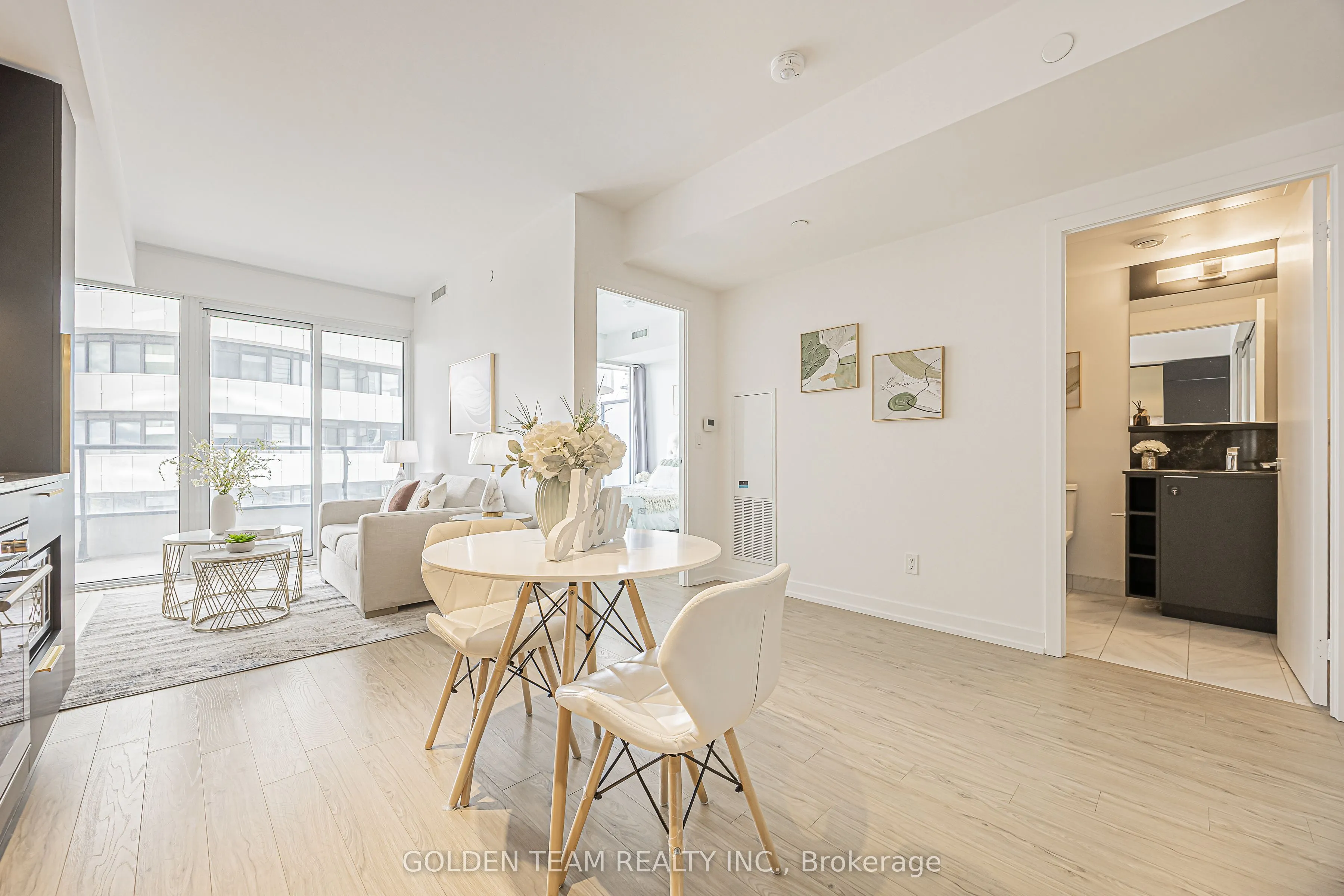 85 Wood Street #3802