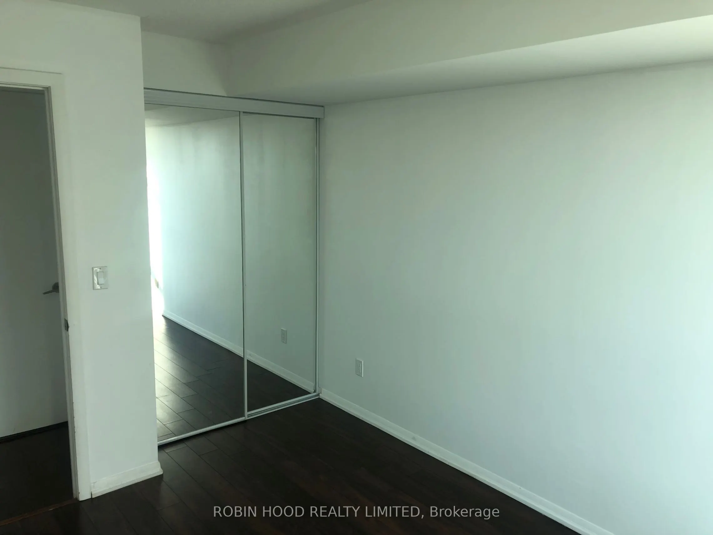 215 Fort York Boulevard #1601