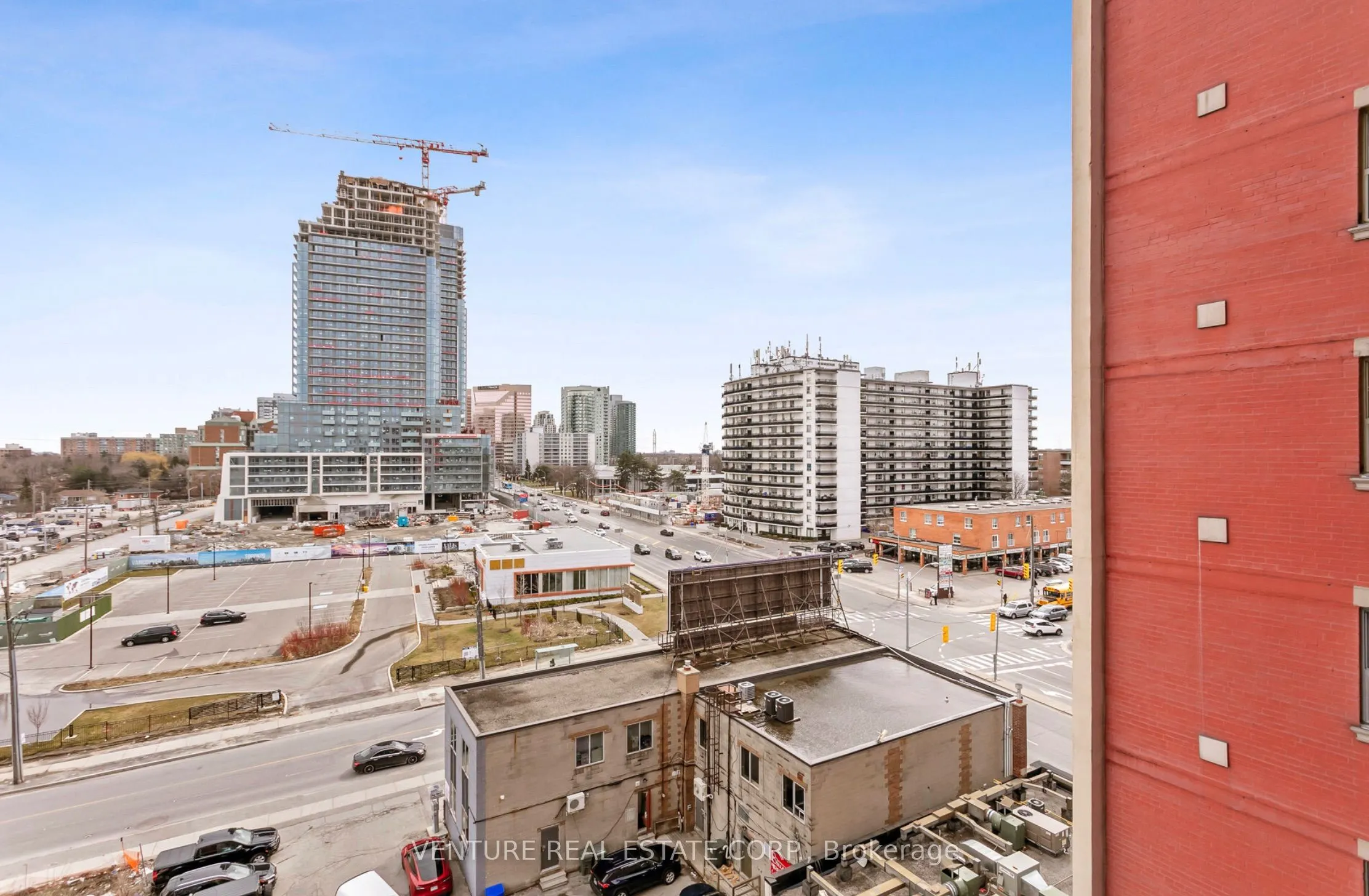 5949 Yonge Street #801