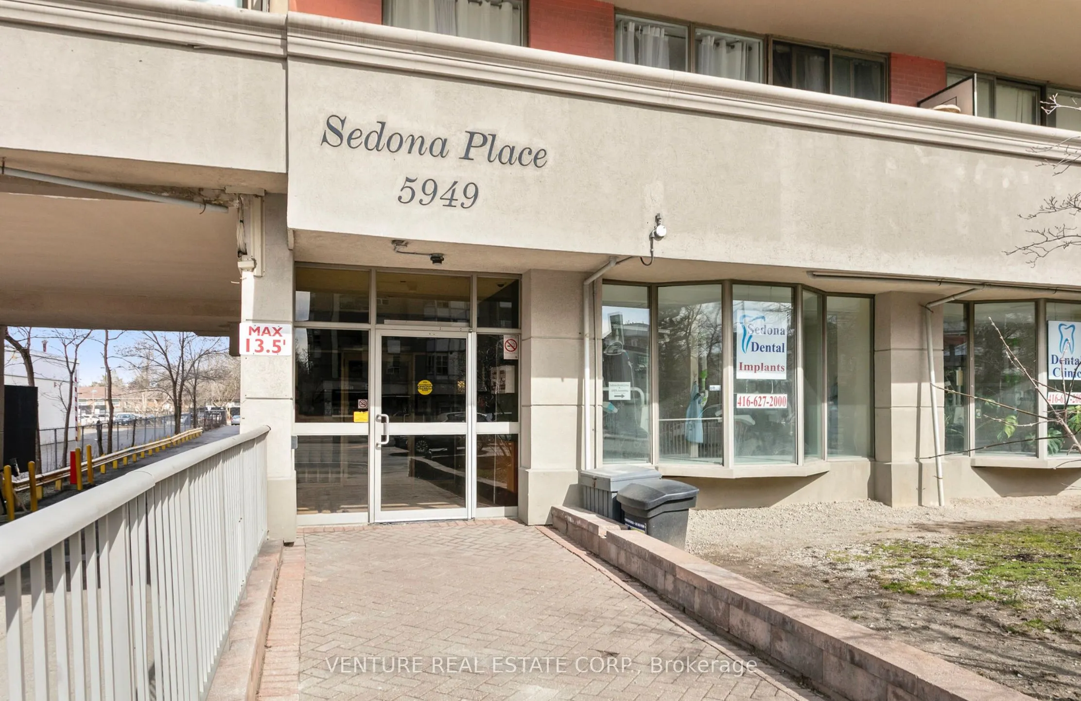 5949 Yonge Street #801