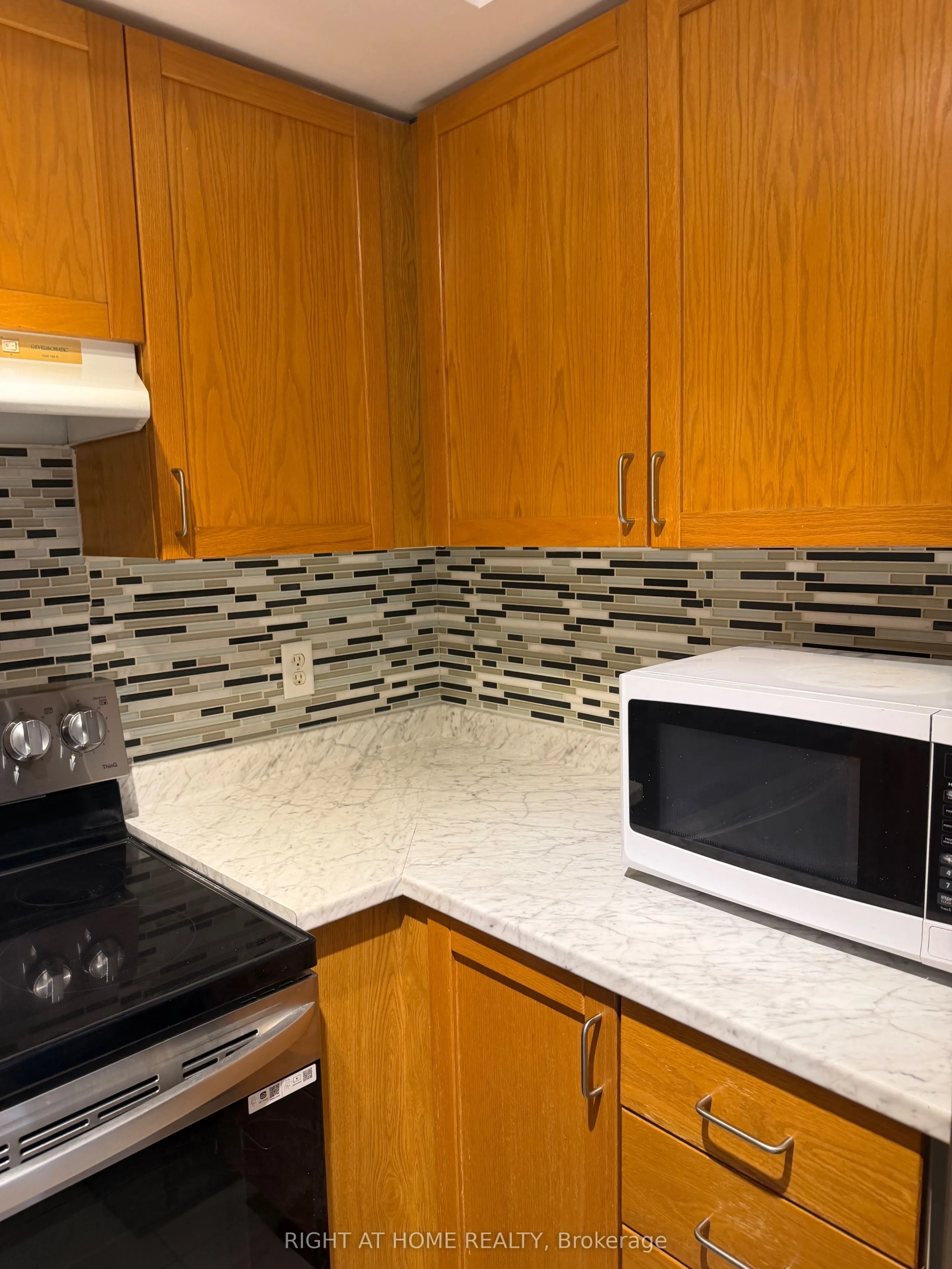 26 Olive Avenue #908